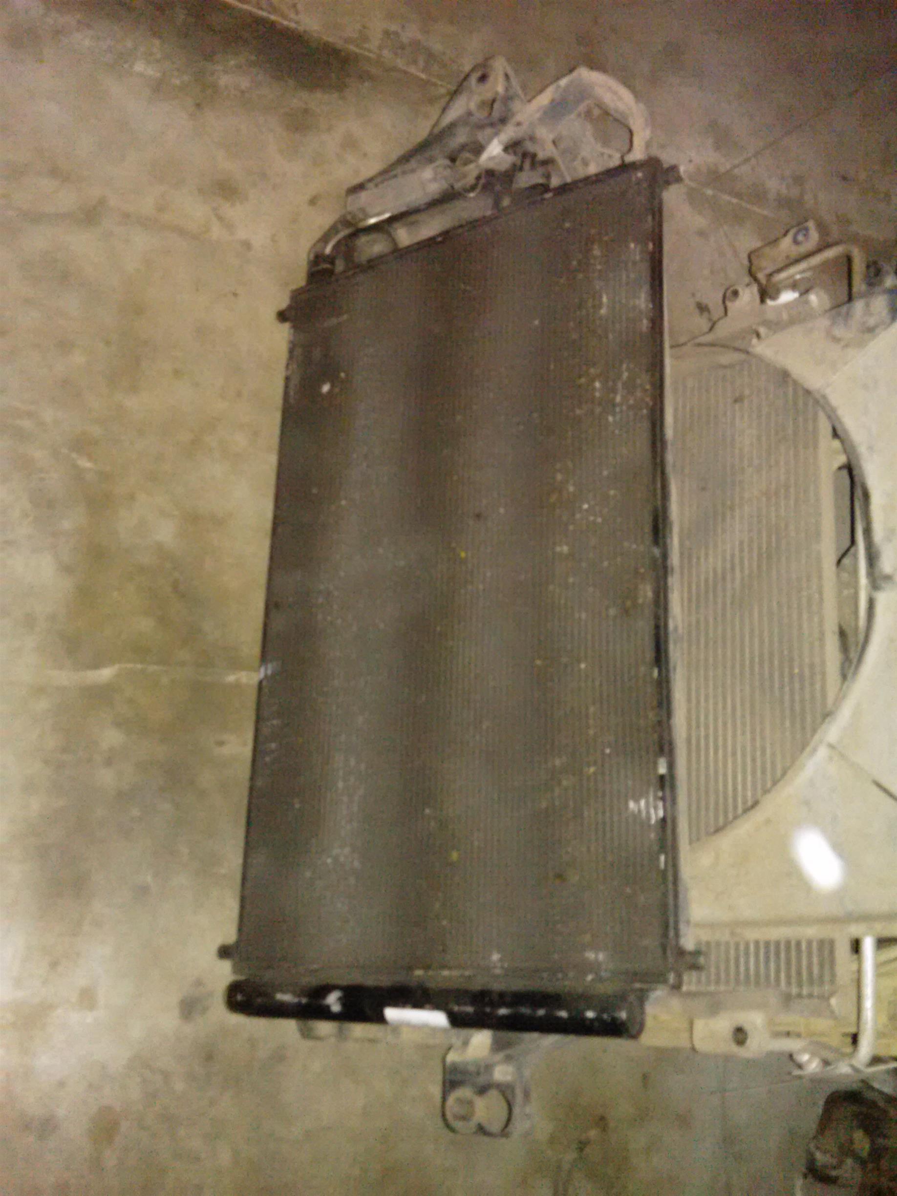 radiator ac Toyota Rav 4, 2.2D, an 2008