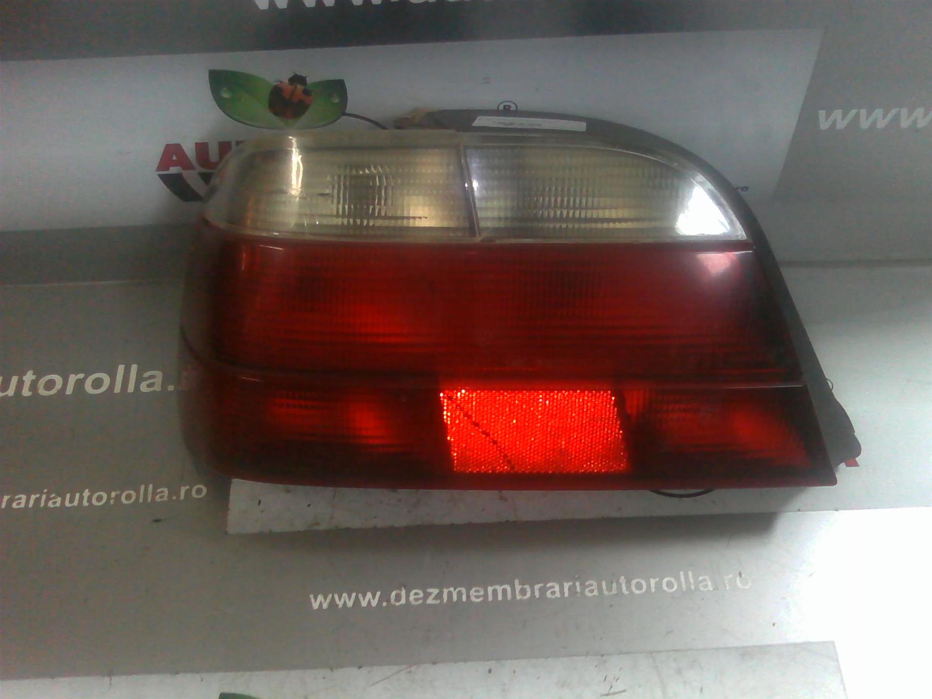 stop stanga semnal alb BMW E36