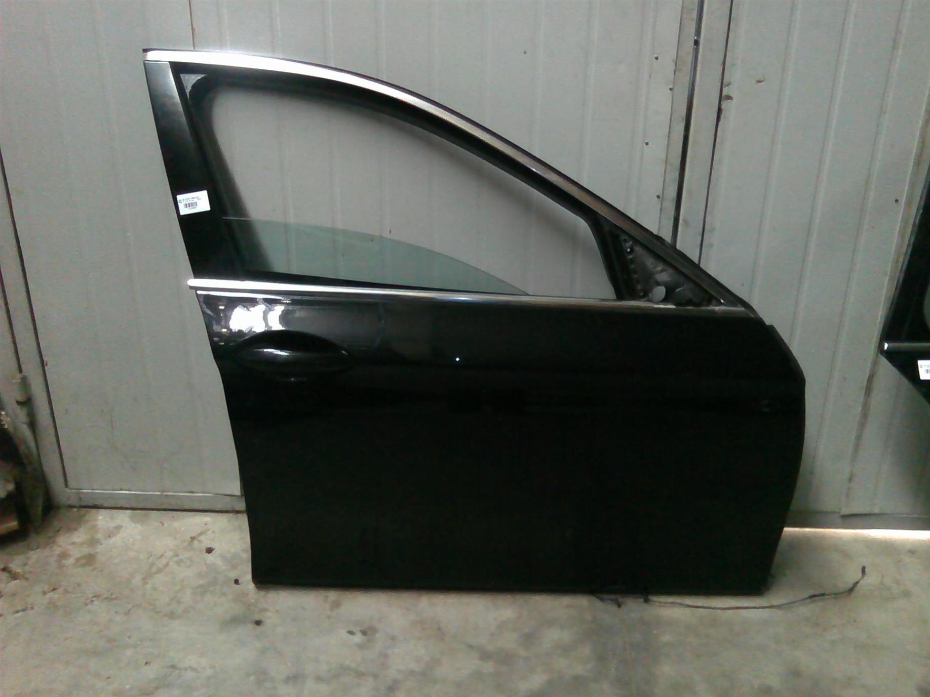 usa dreapta fata completa BMW F11 an 2012