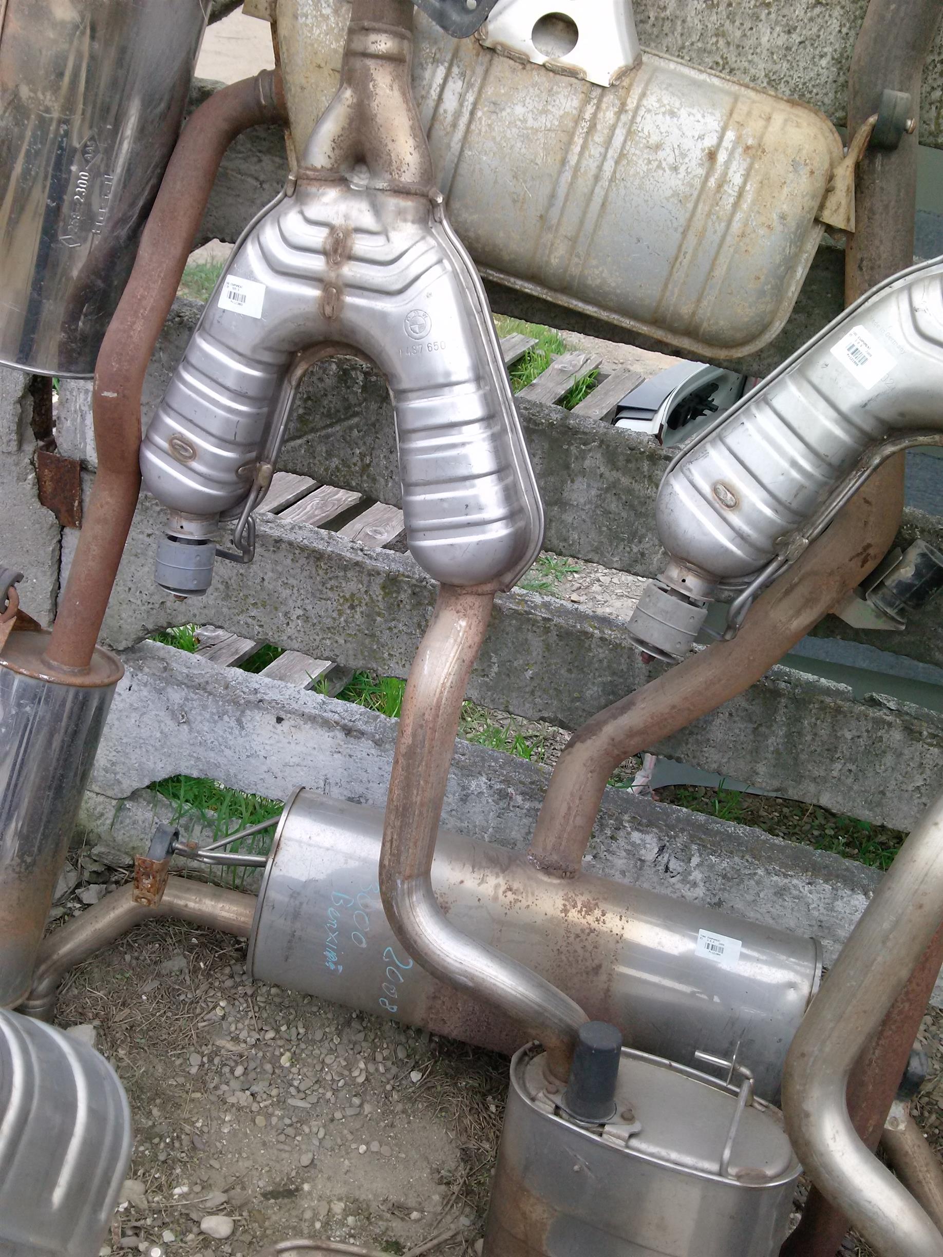 tobe esapament BMW E39, 2.5S