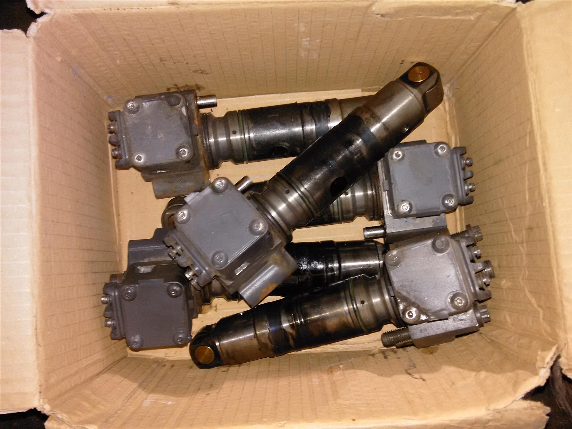 injector pompa 4 buc Mercedes Vario