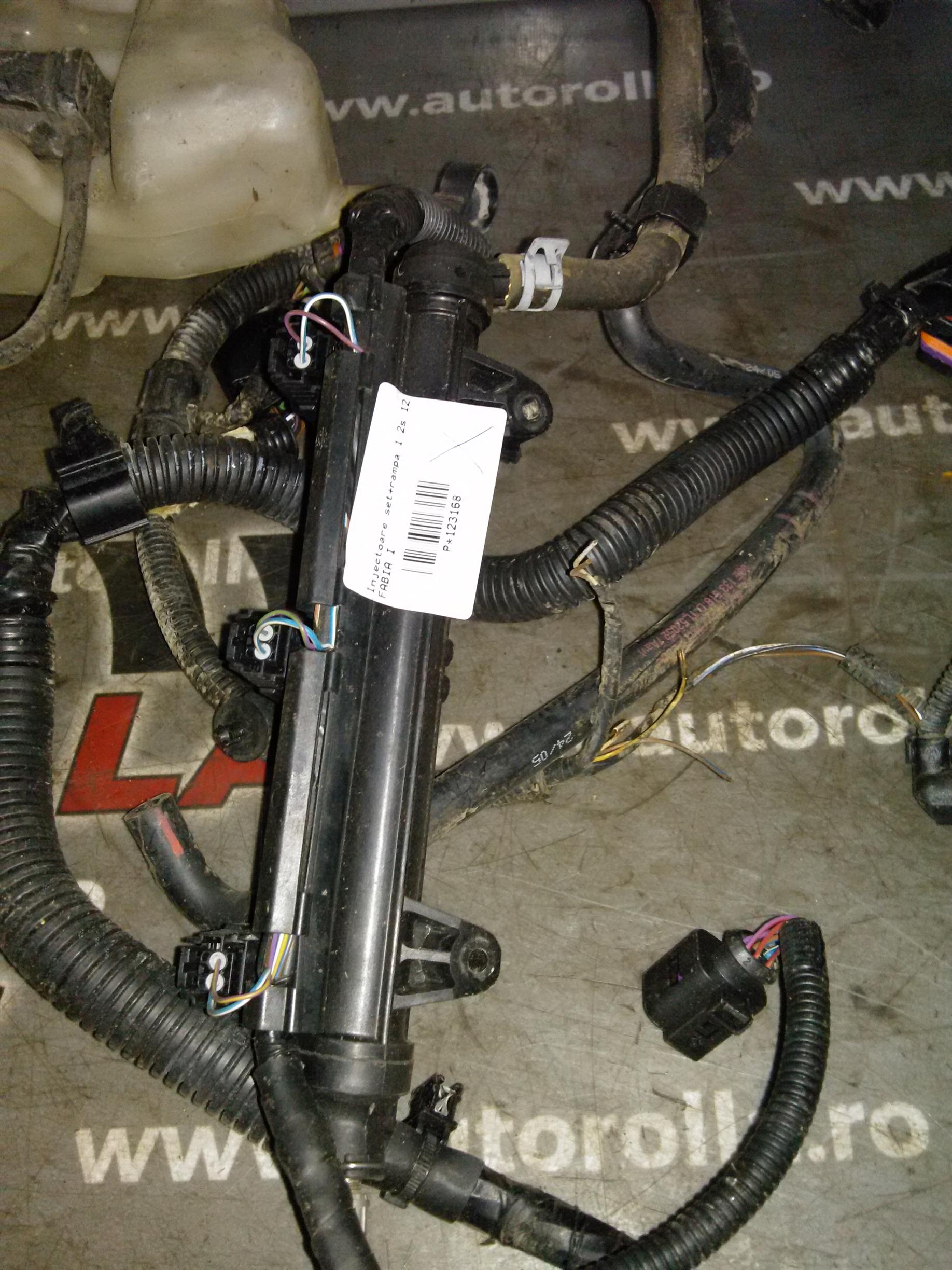injectoare set si rampa Skoda Fabia 1.2S 12V