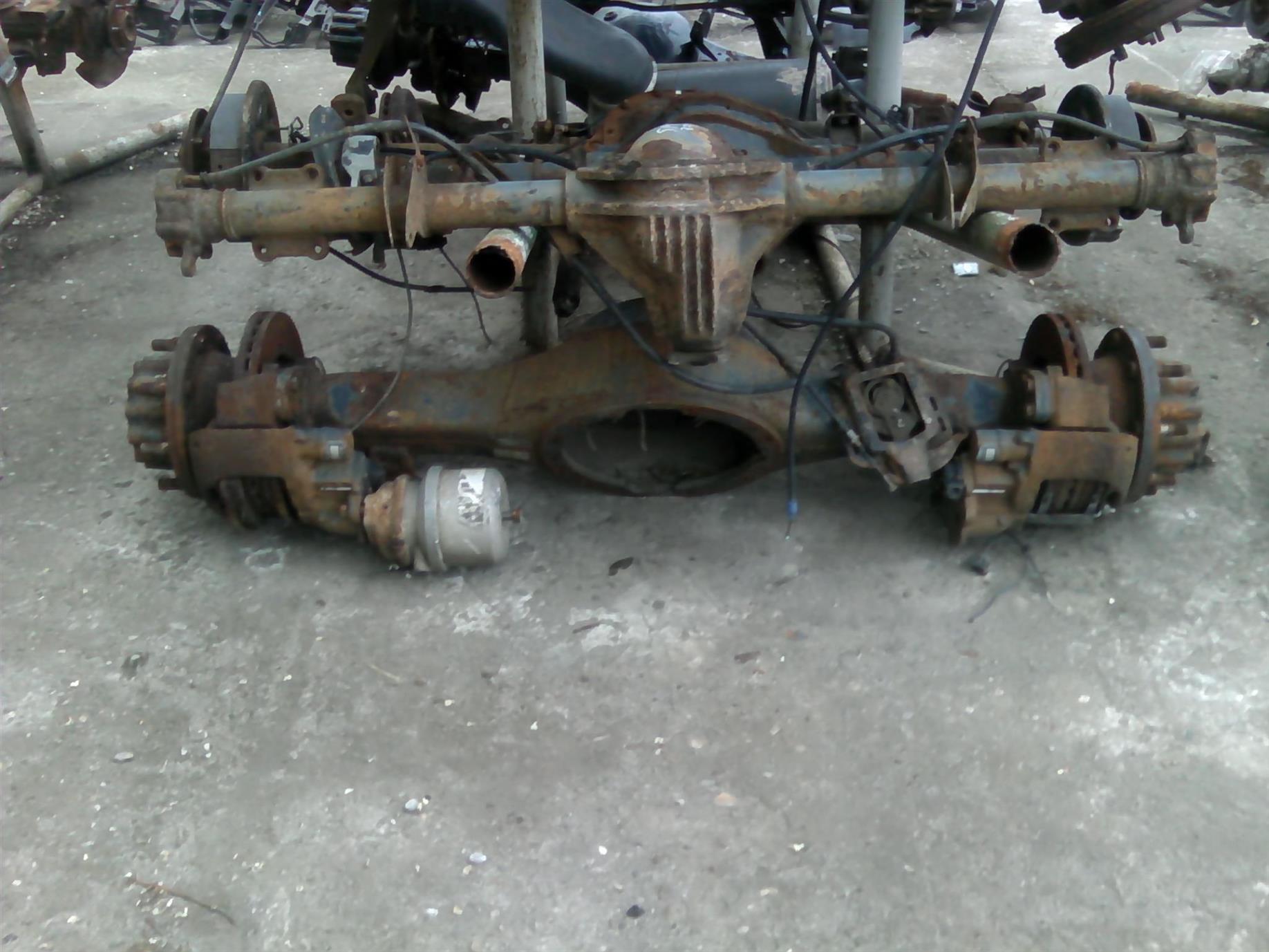 punte spate Iveco Eurocargo 19.5T