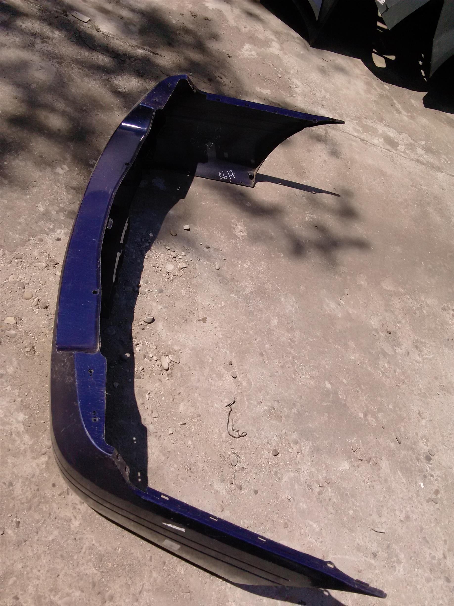 bara spate Renault Megane, an 2001