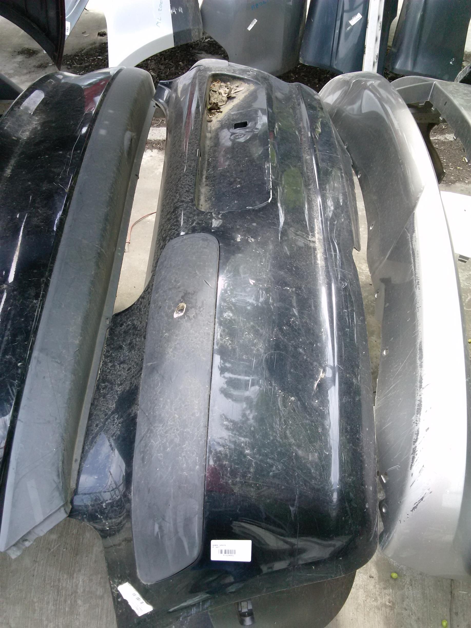 bara spate Peugeot 307