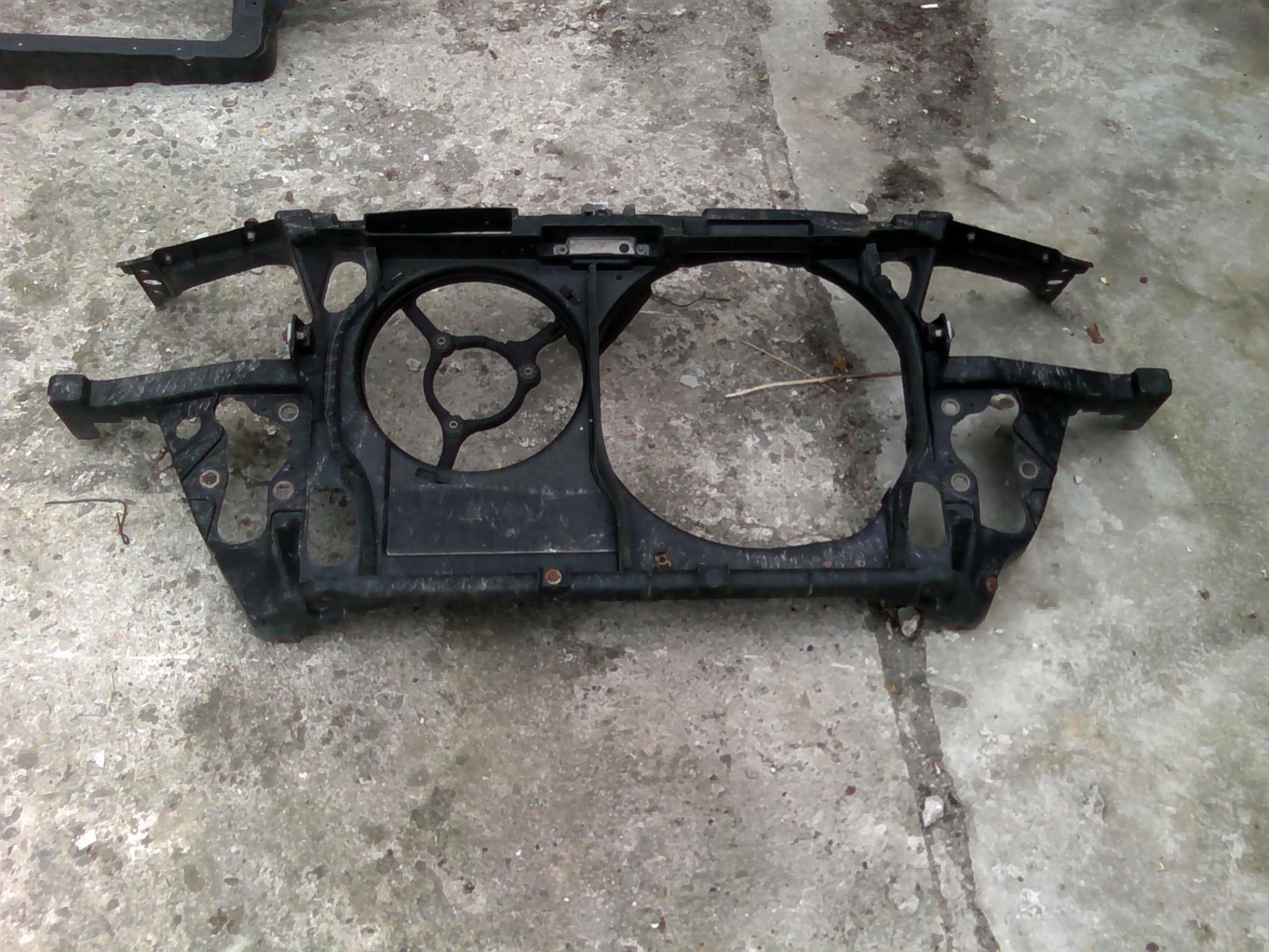 tragar fata Audi A6, an 2002