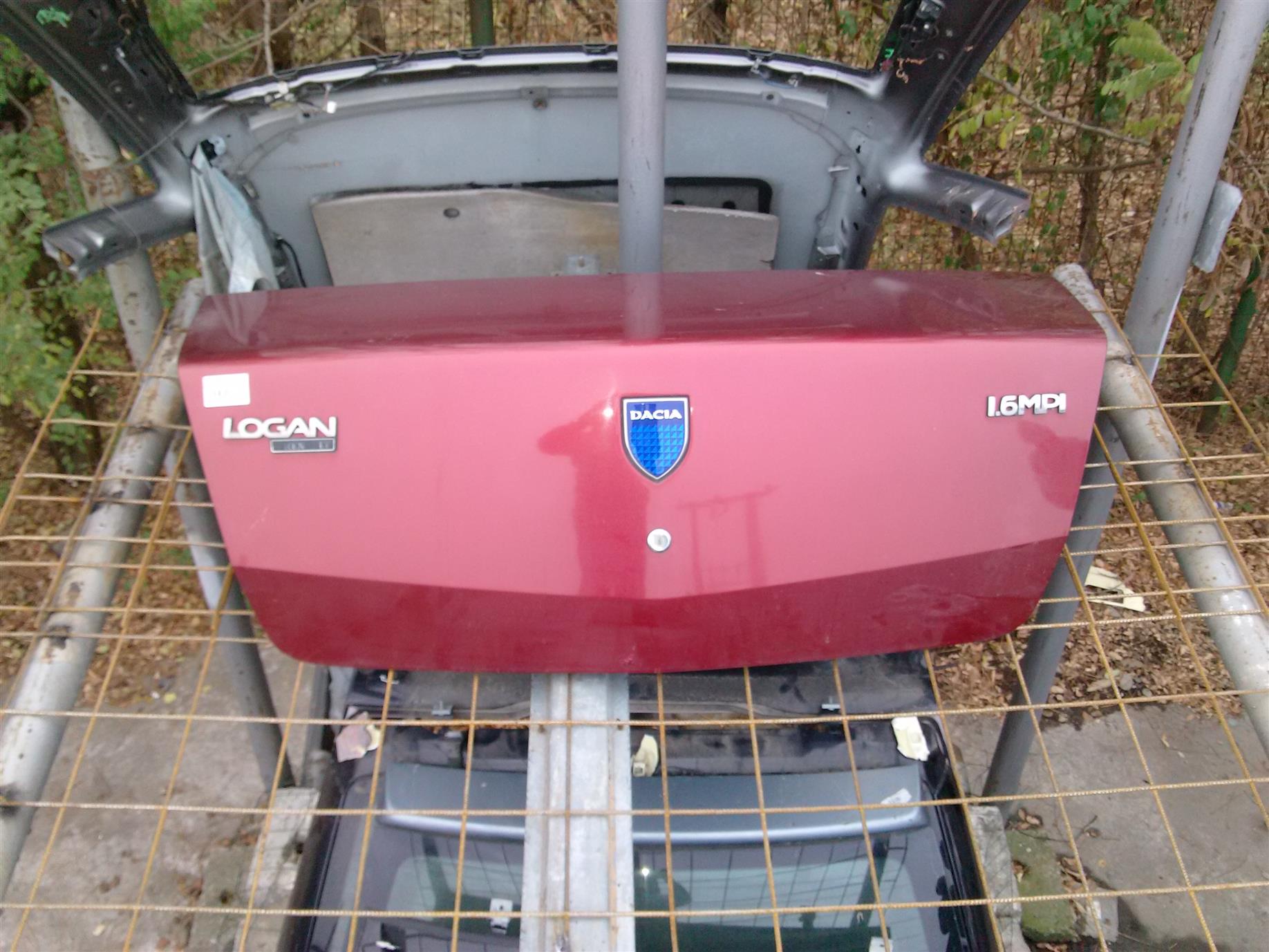 capota spate Dacia Logan, an 2006