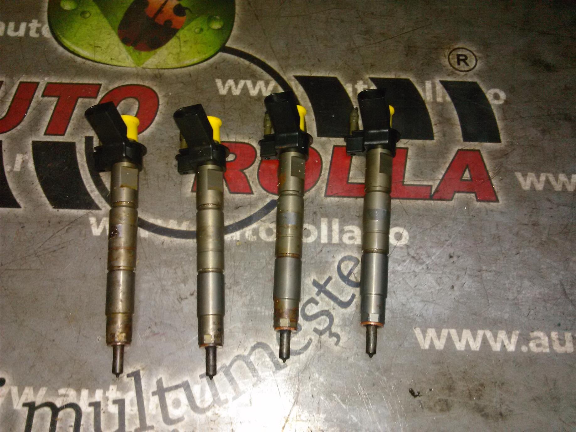 Injectoare 4 buc BMW F10, 3.0d