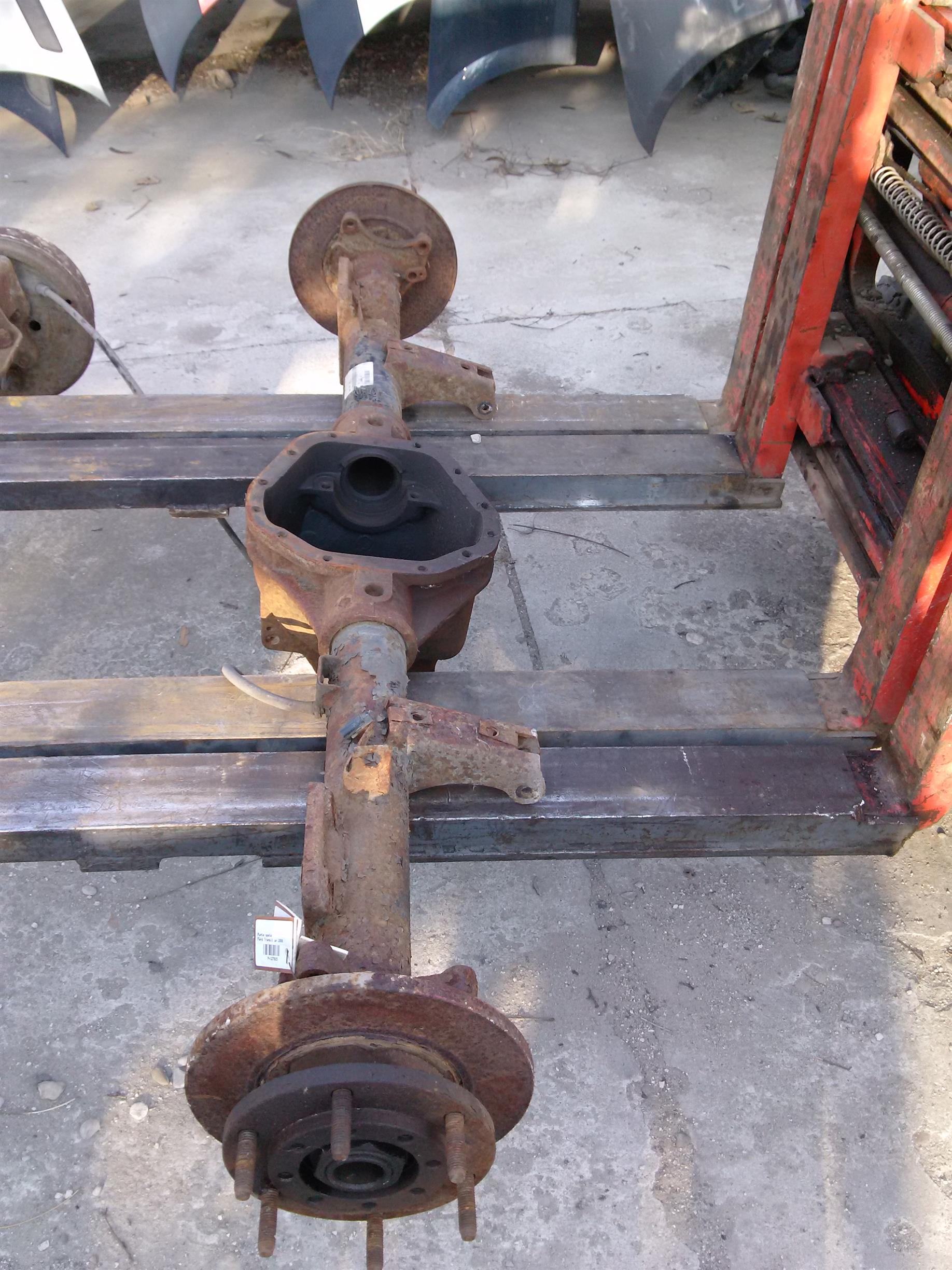 Punte spate Ford Transit an 2008