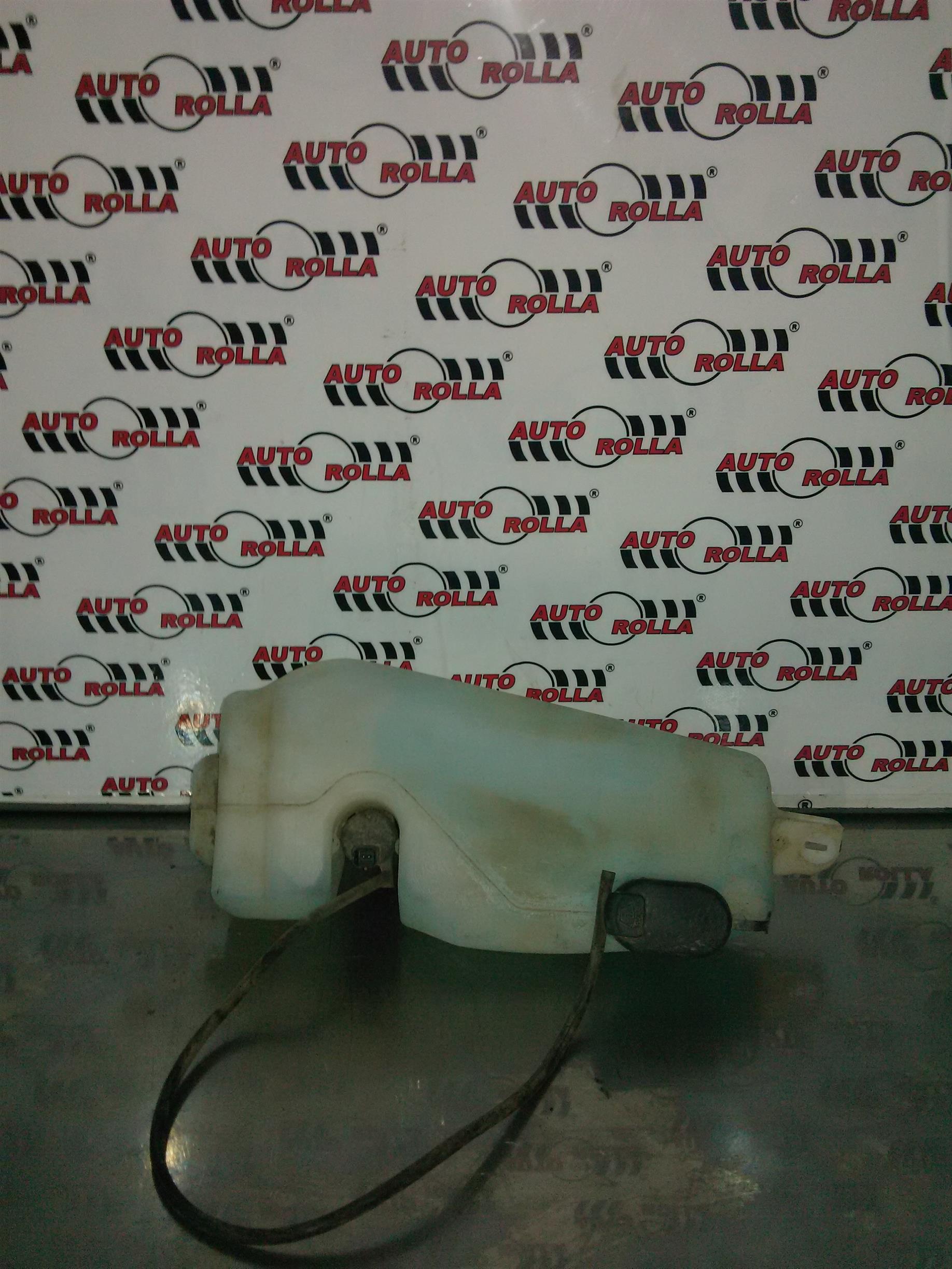 Vas lichid parbriz Dacia Logan 1.5d an 2012