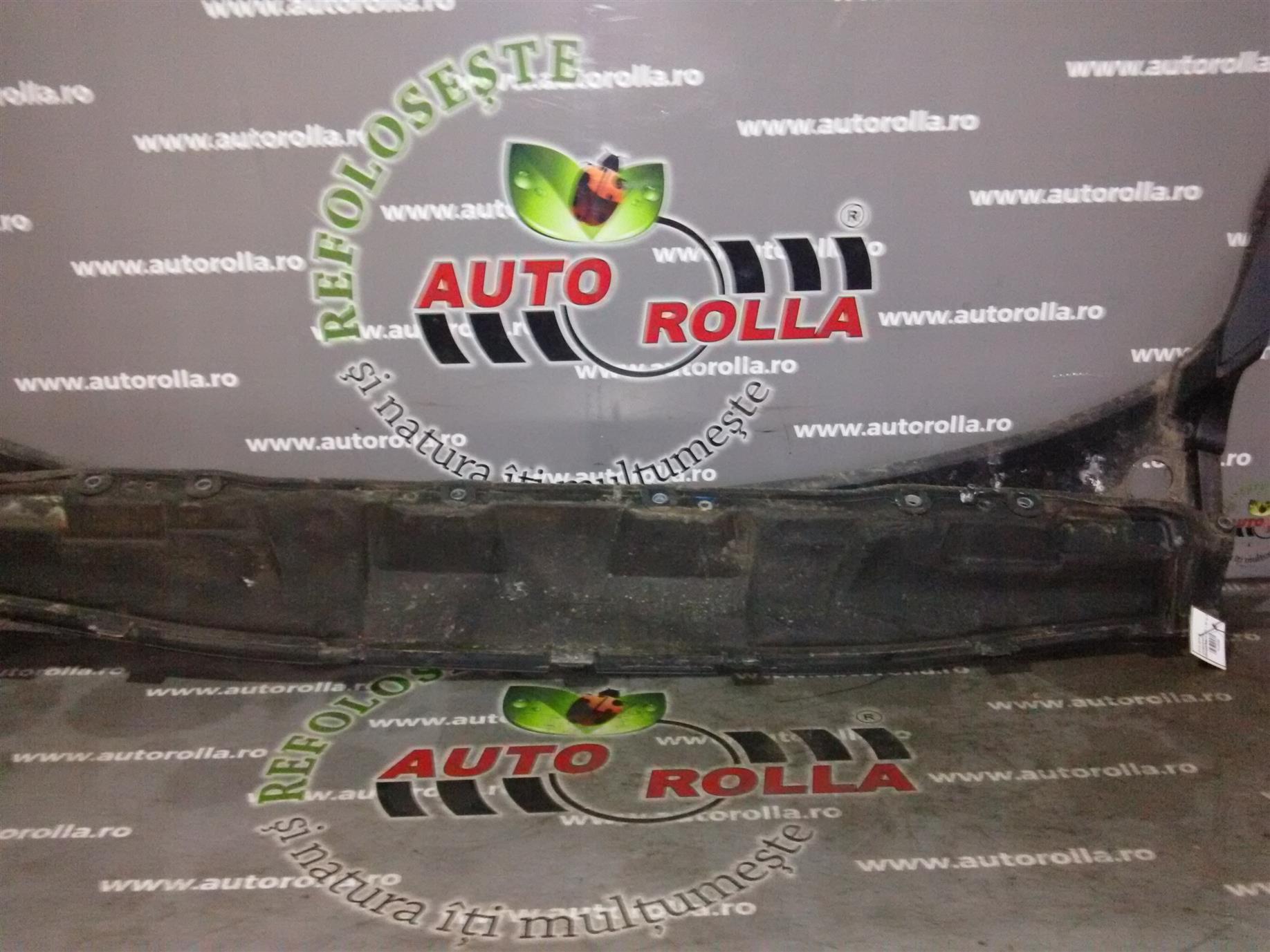Grila parbriz stanga+dreapta Renault Megane III 1.5d an 2010 hatchback
