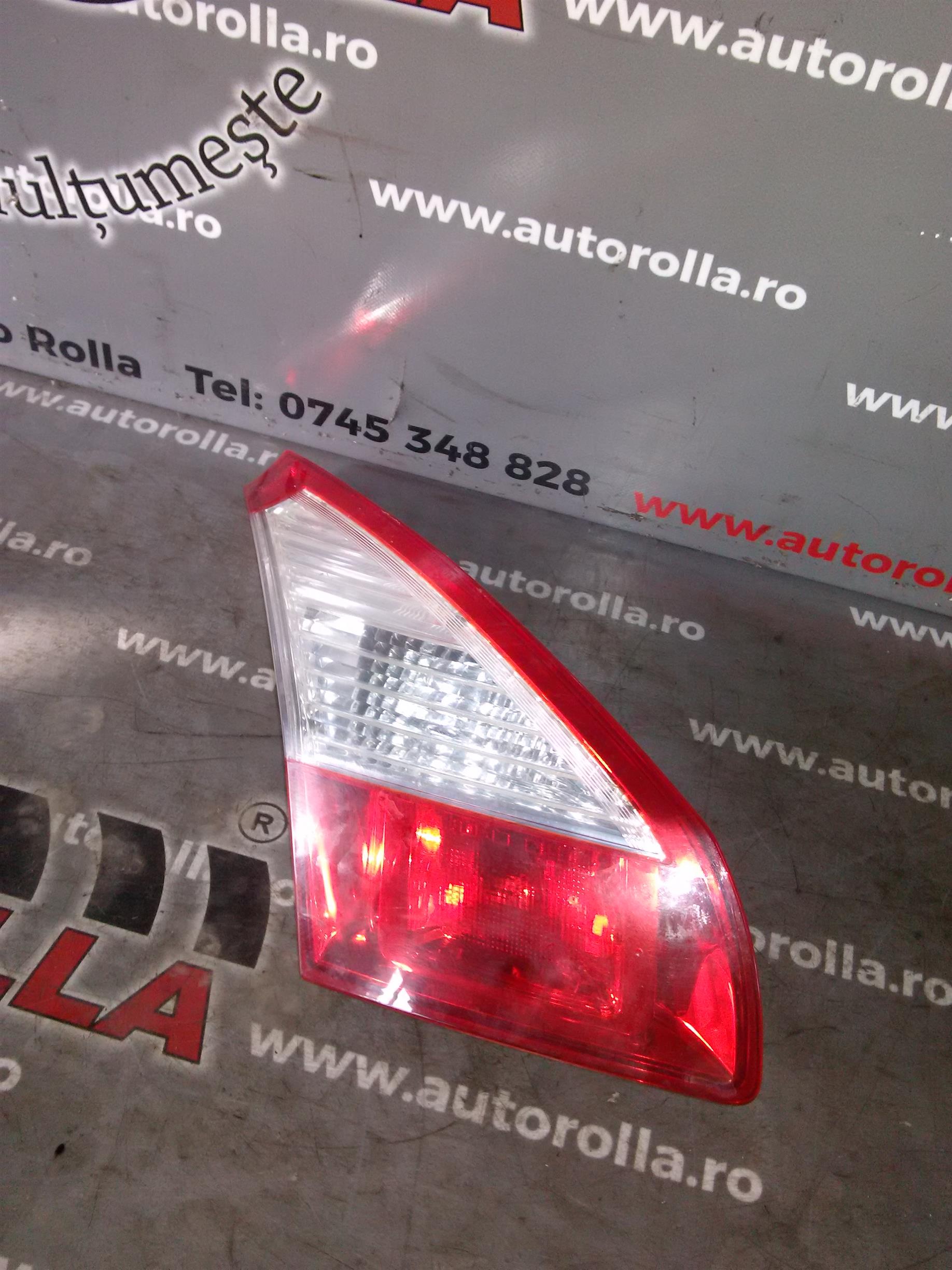 Stop stanga haion Renault Megane III hatchback an 2010