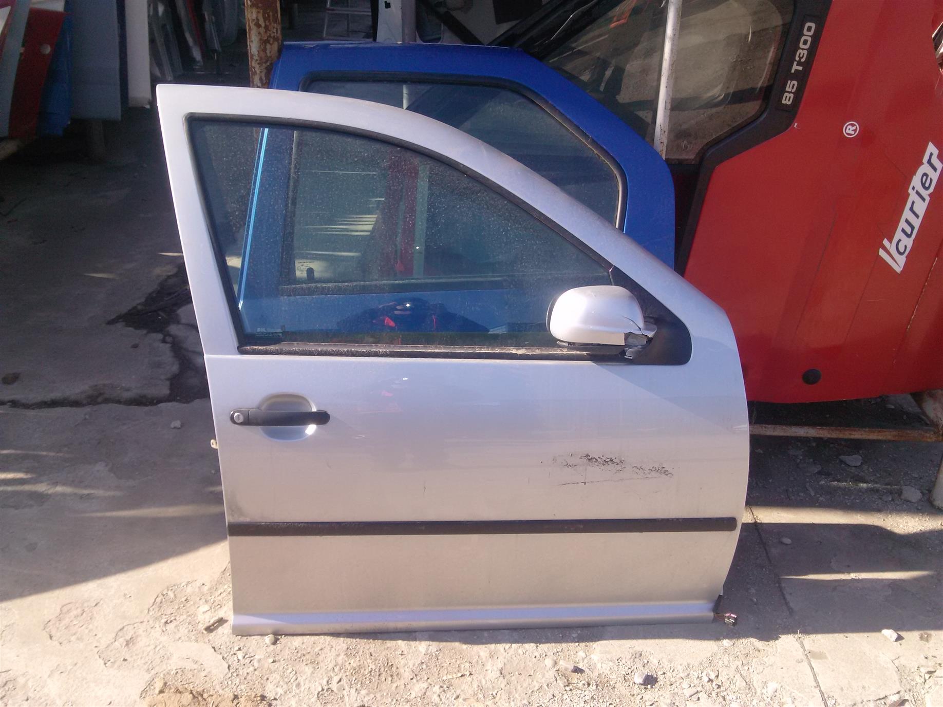 Usa dreapta fata completa Volkswagen Golf IV