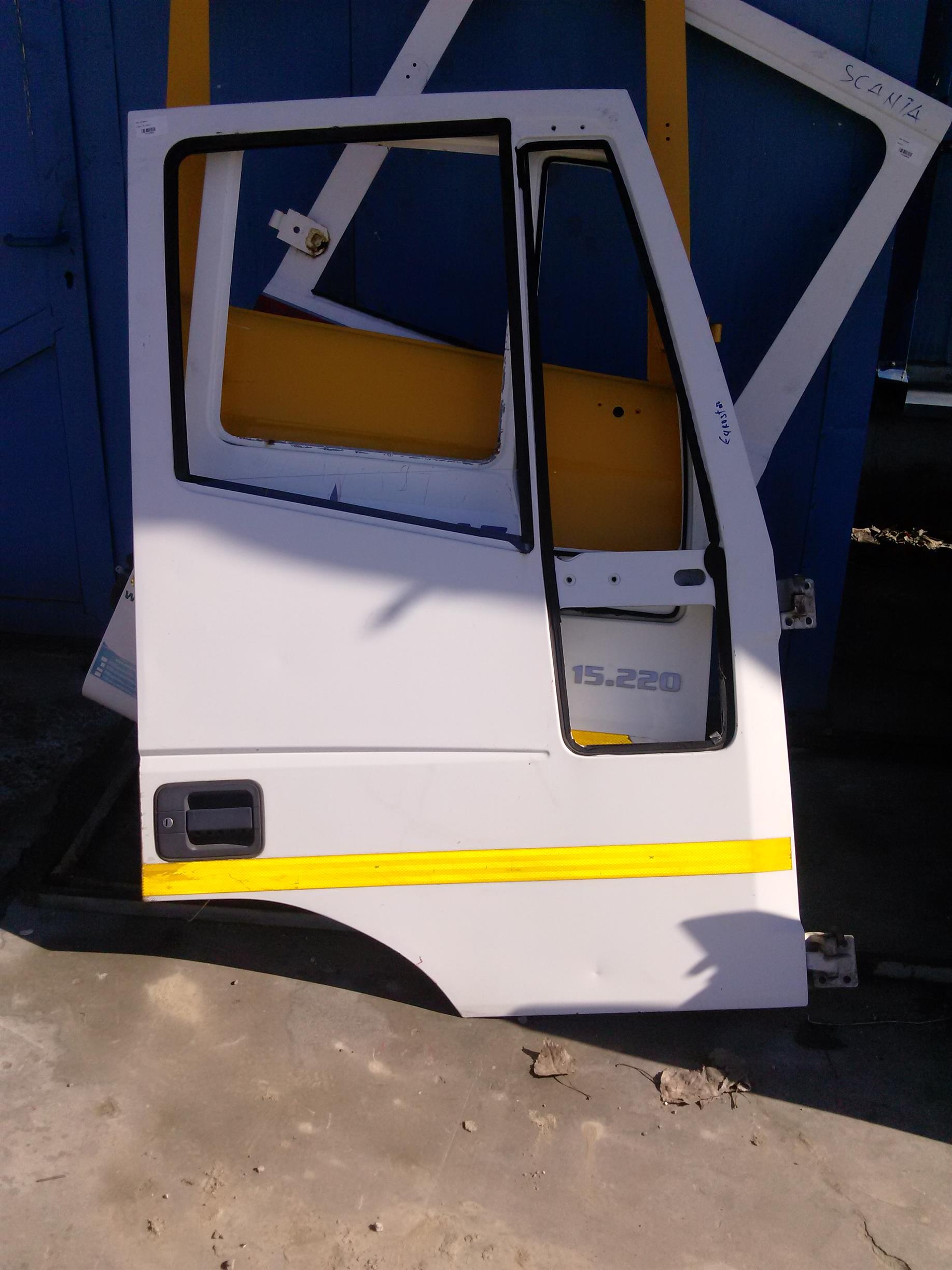 Usa dreapta Iveco EuroStar
