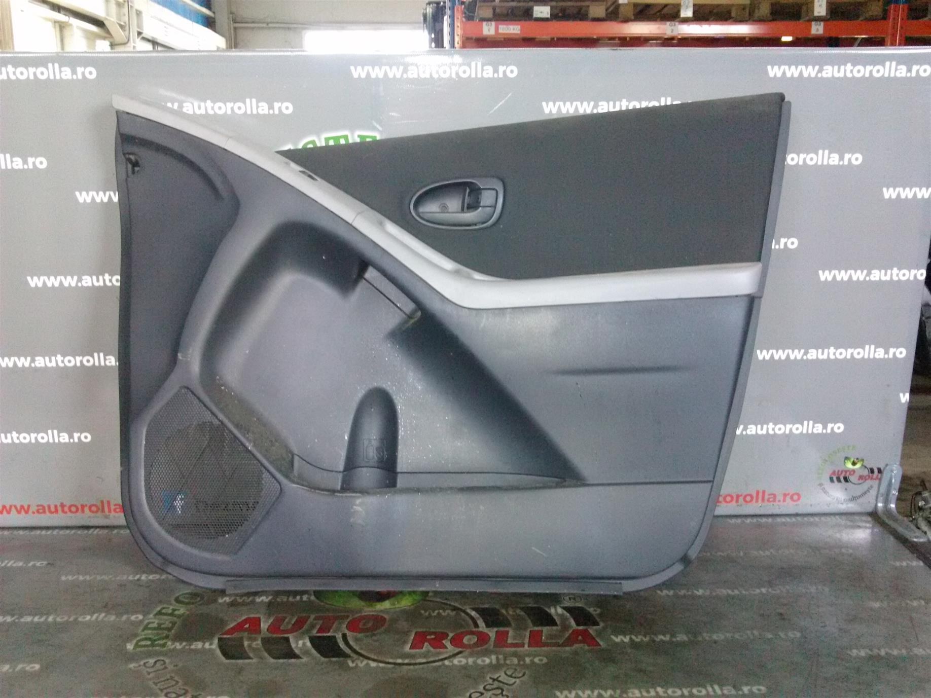 Tapiterie usa dreapta fata Toyota Yaris