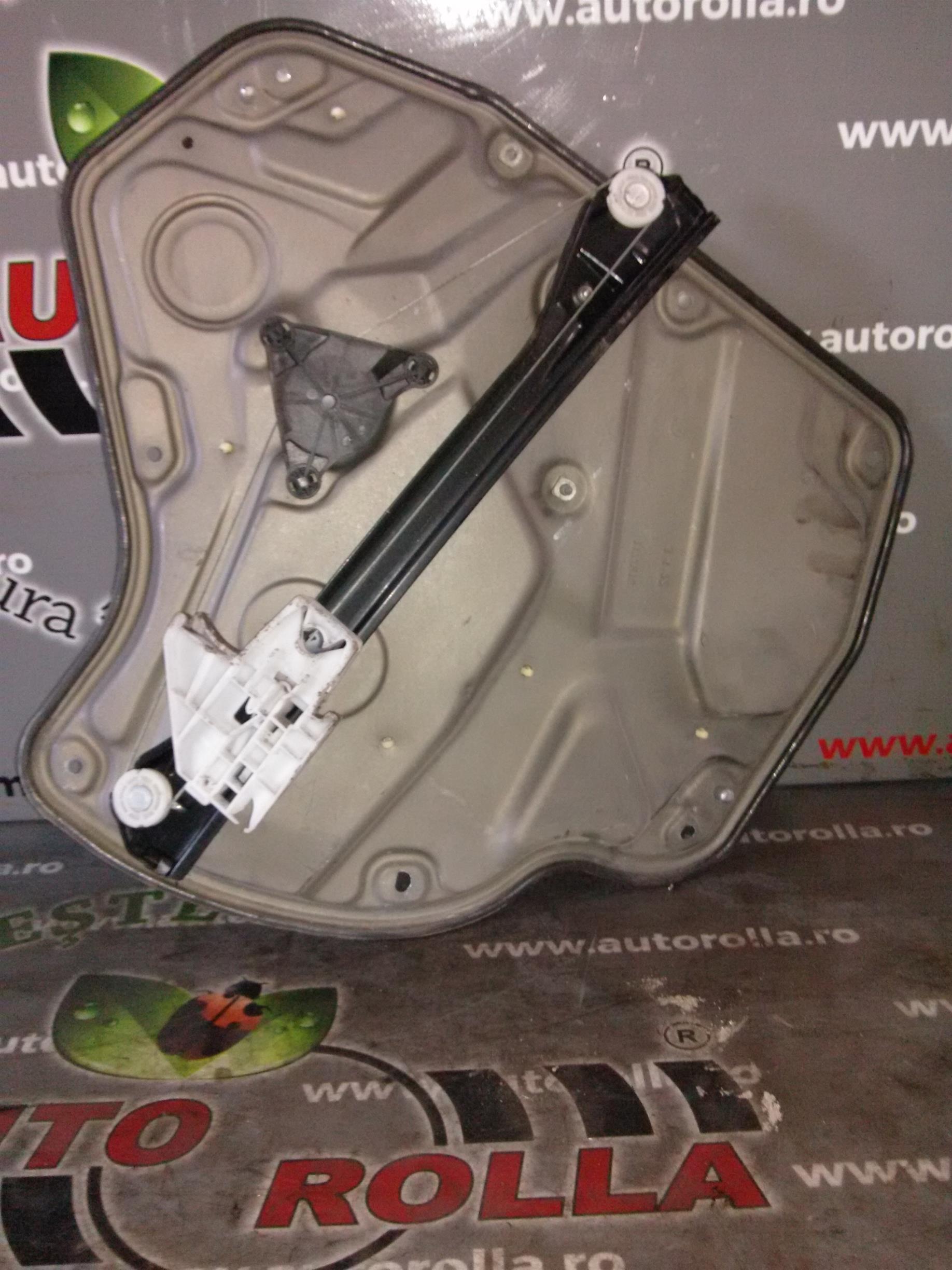 Macara electrica stanga spate Volkswagen Passat B6