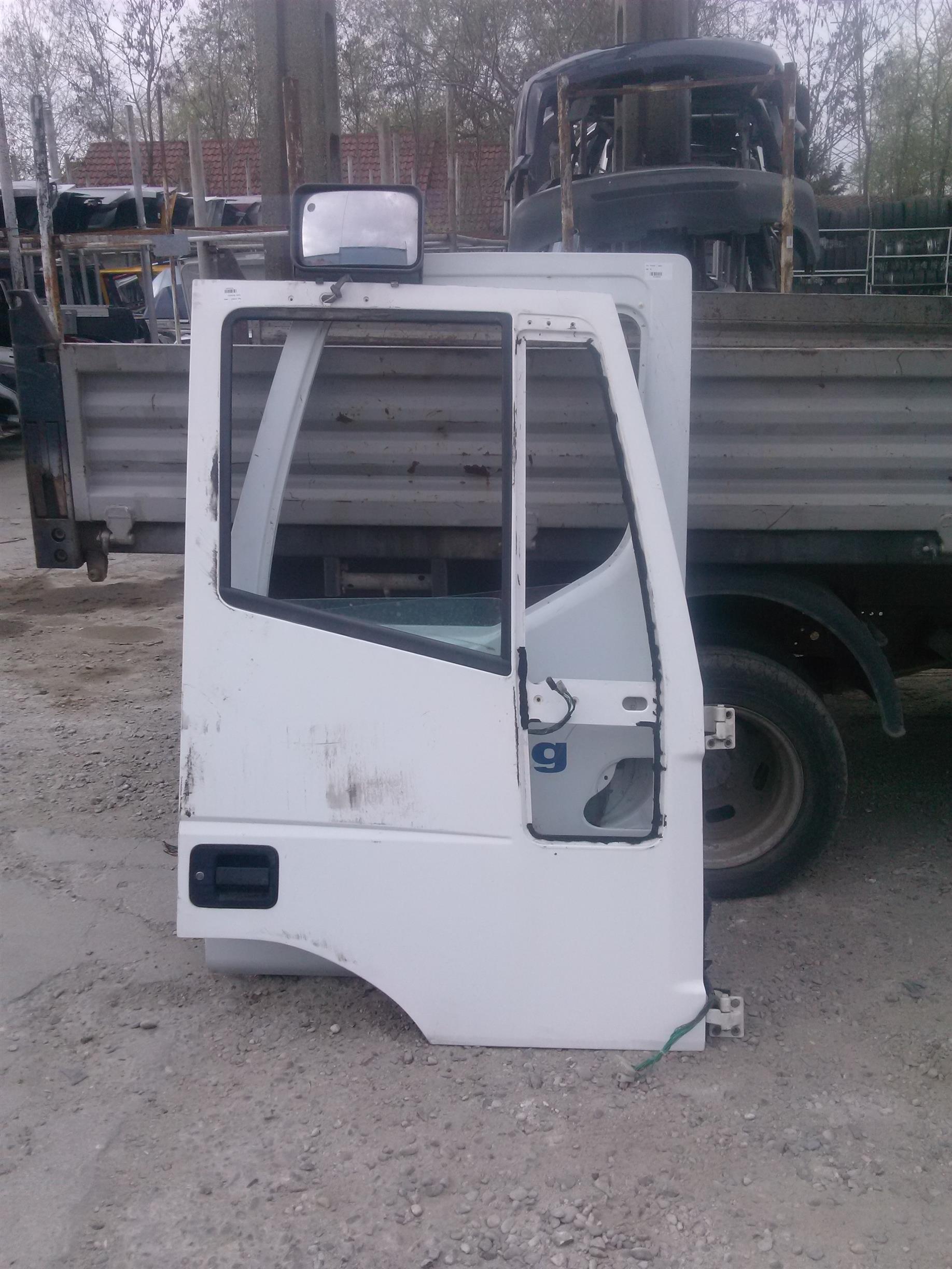 Usa dreapta + geam Iveco Eurostar