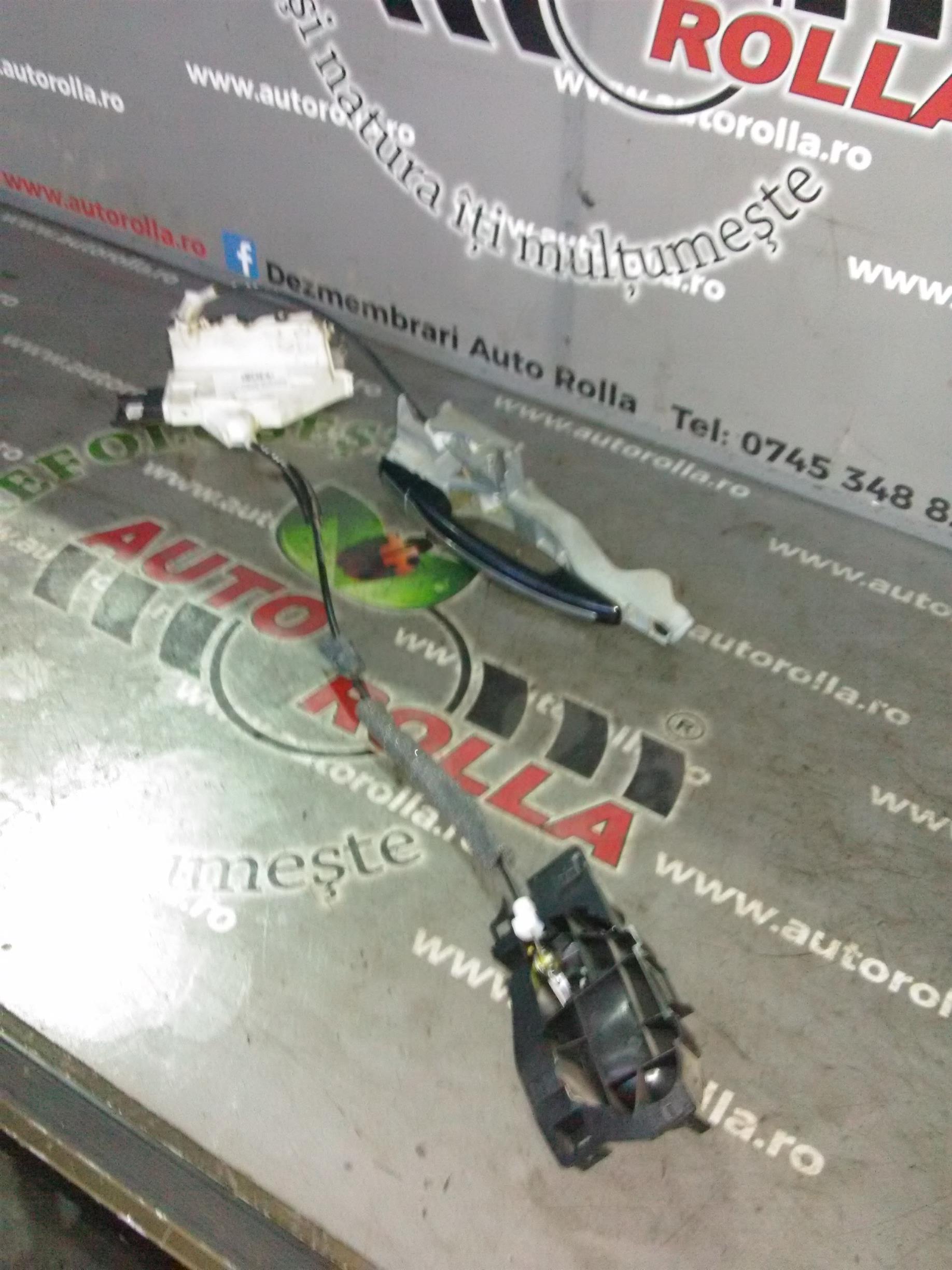 Cremaliera dreapta fata + maner exterior Citroen C5 an 2012