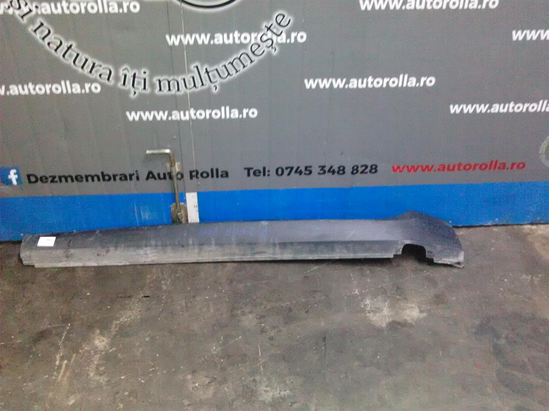 Prag fals dreapta Peugeot 2008 an 2015