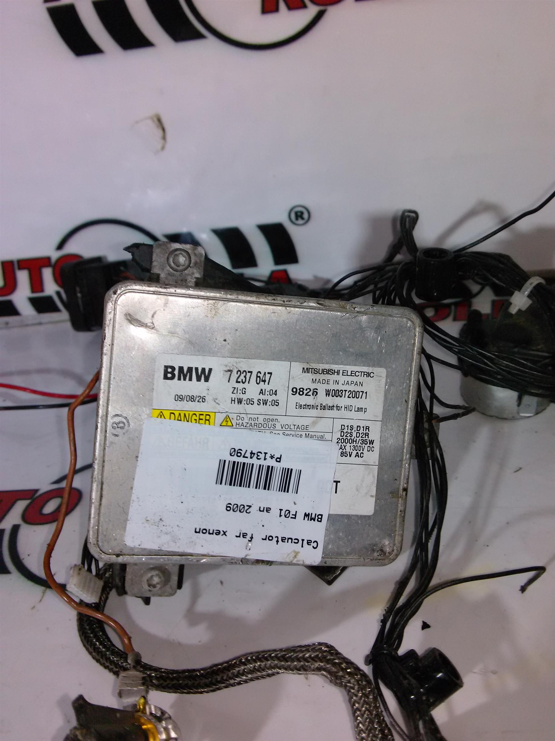 Calcuator far xenon BMW F01 3.0D,an 2010 E5