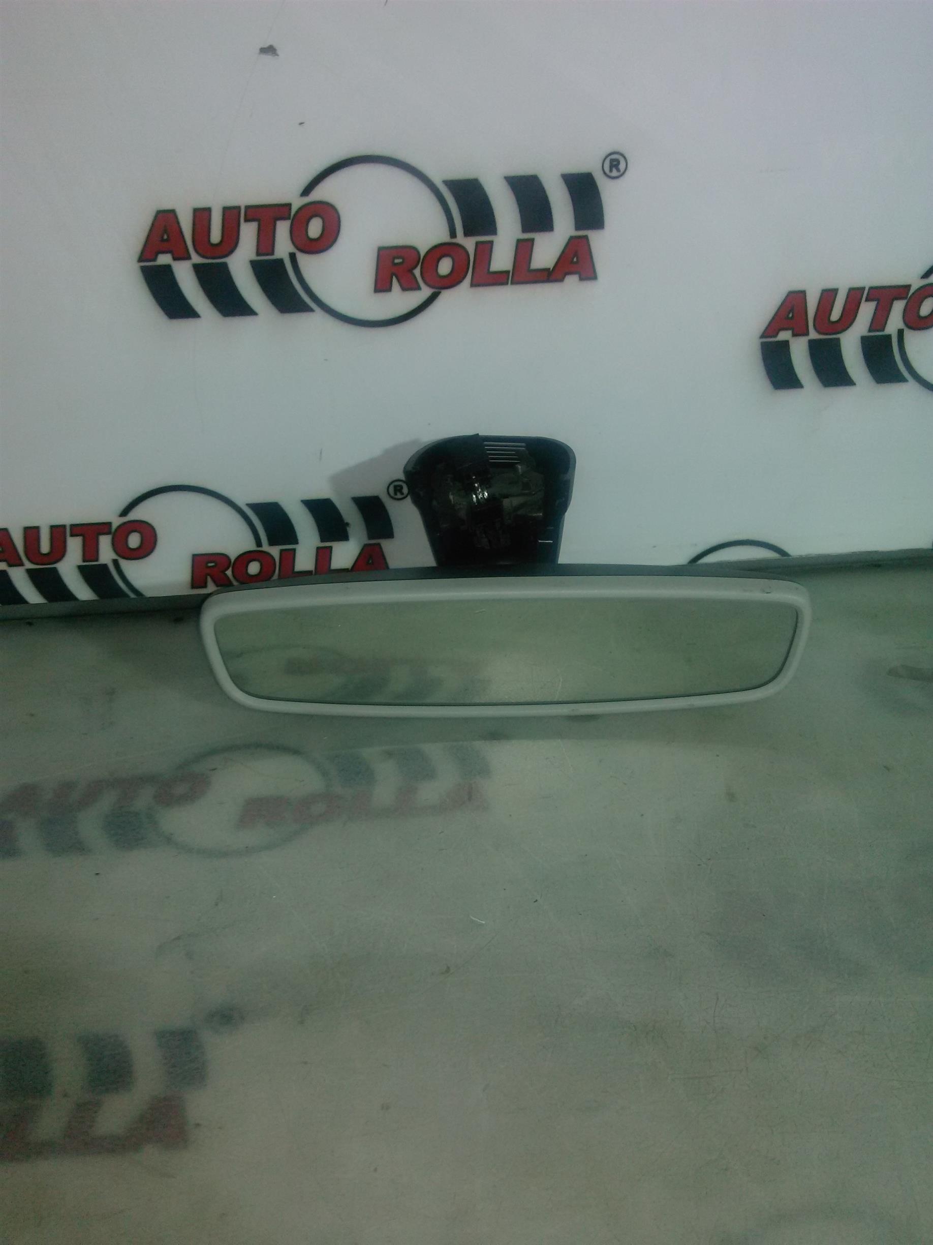 Oglinda interioara Skoda Rapid an 2018
