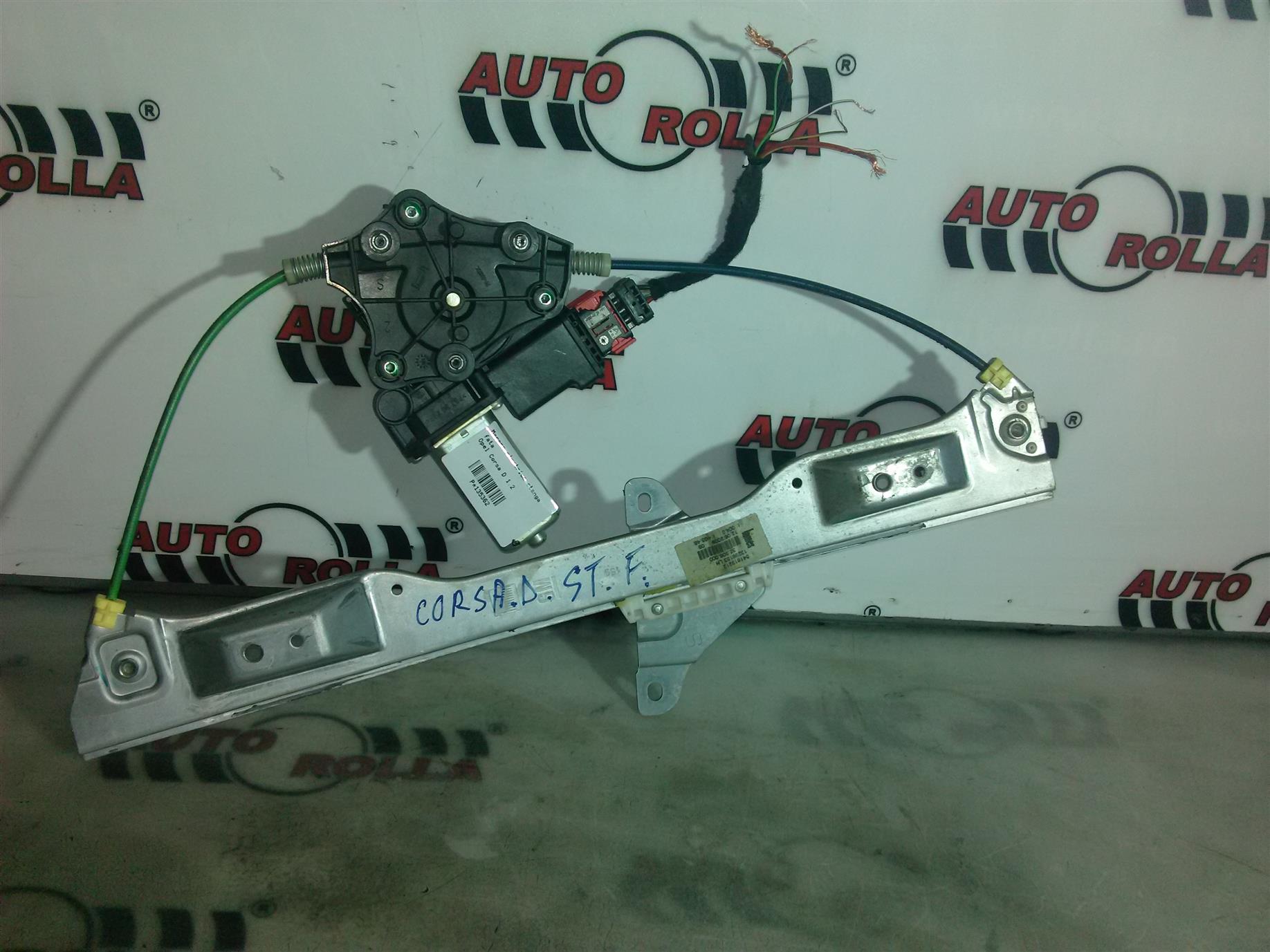 Macara electrica stanga fata Opel Corsa D 1.2
