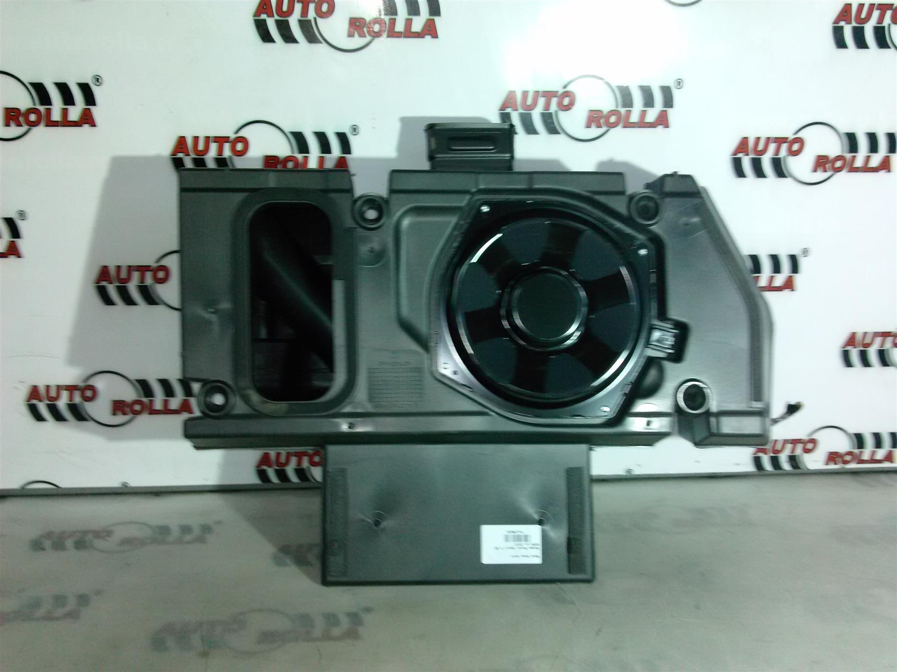 Boxa bass mare Range Rover Sport 4.4D SDV8 an 2015