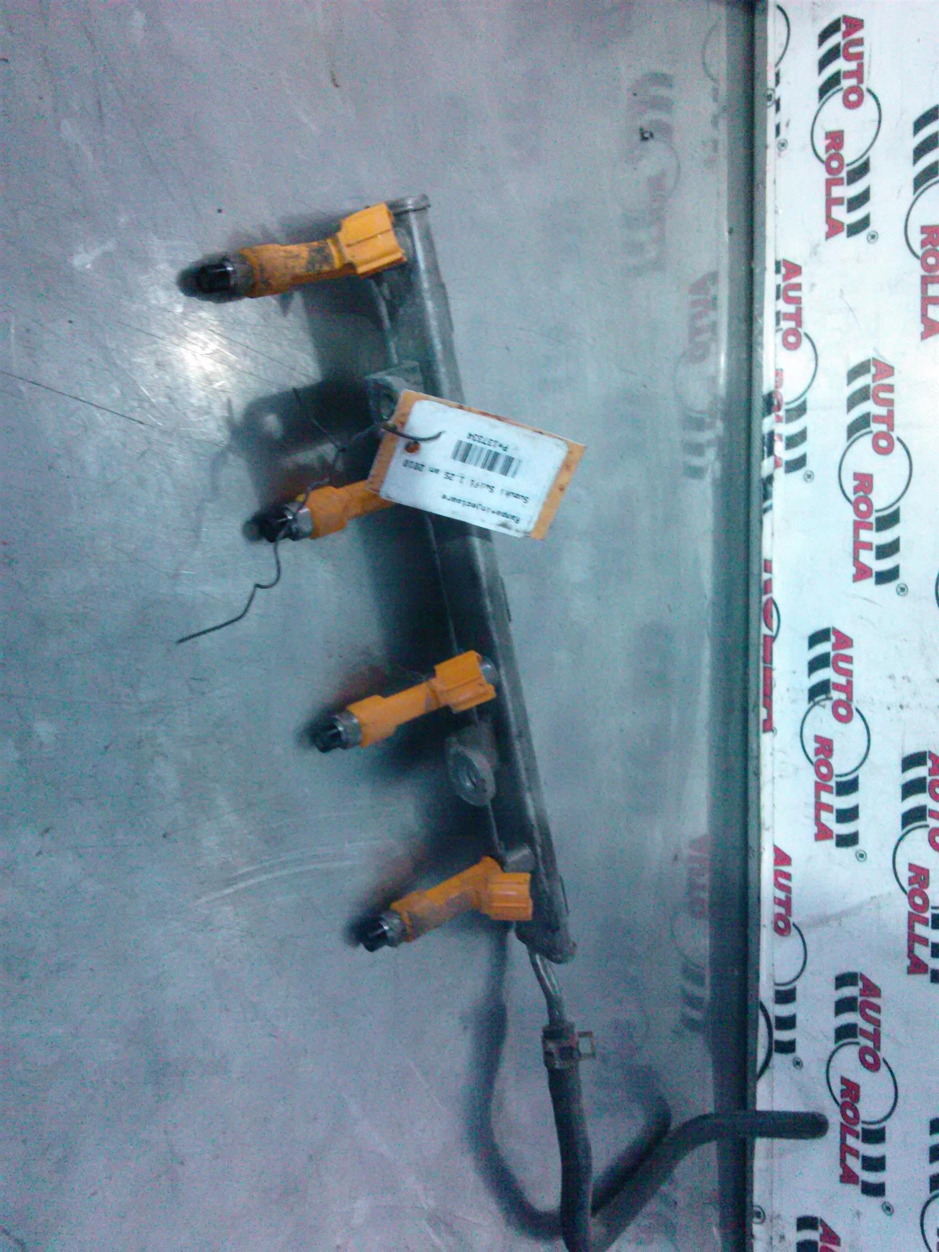 Rampa+injectoare Suzuki Swift 1.2S an 2010