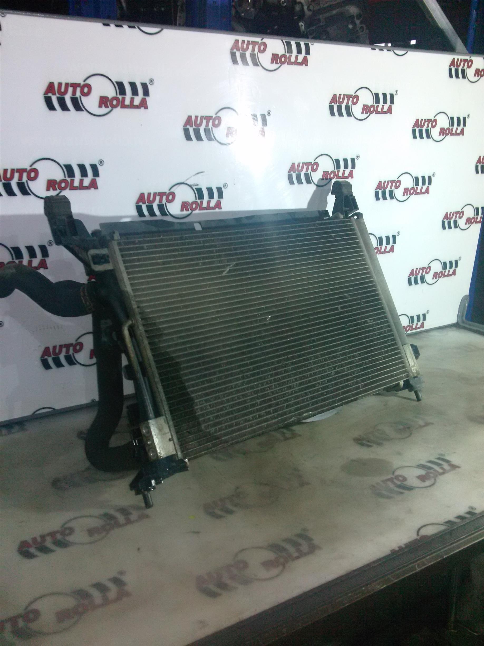Radiator apa Opel Corsa D 1.2s