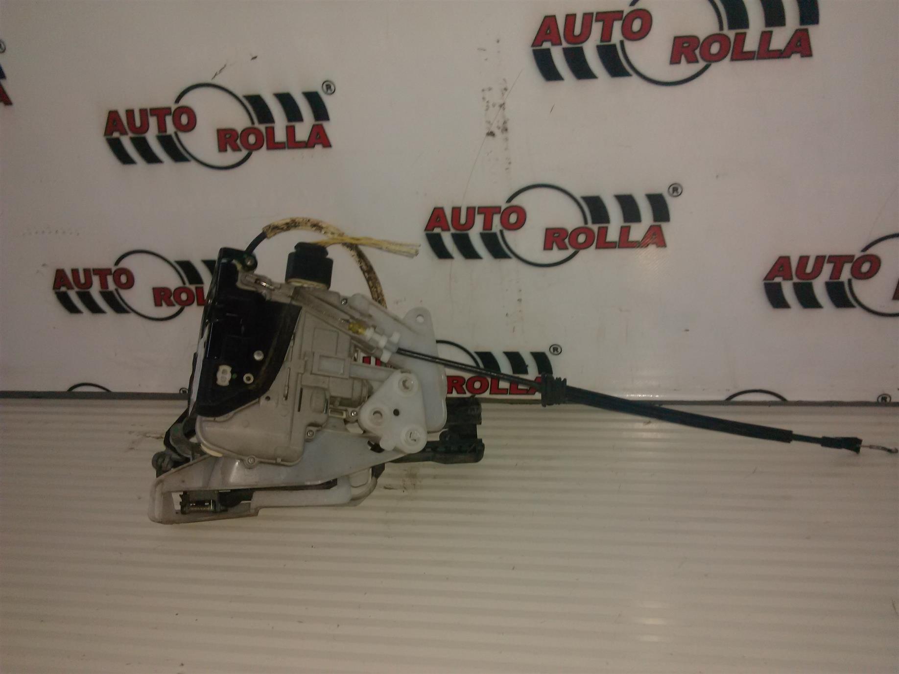 Cremaliera dreapta fata (volan dreapta) Volkswagen Passat B7 an 2011