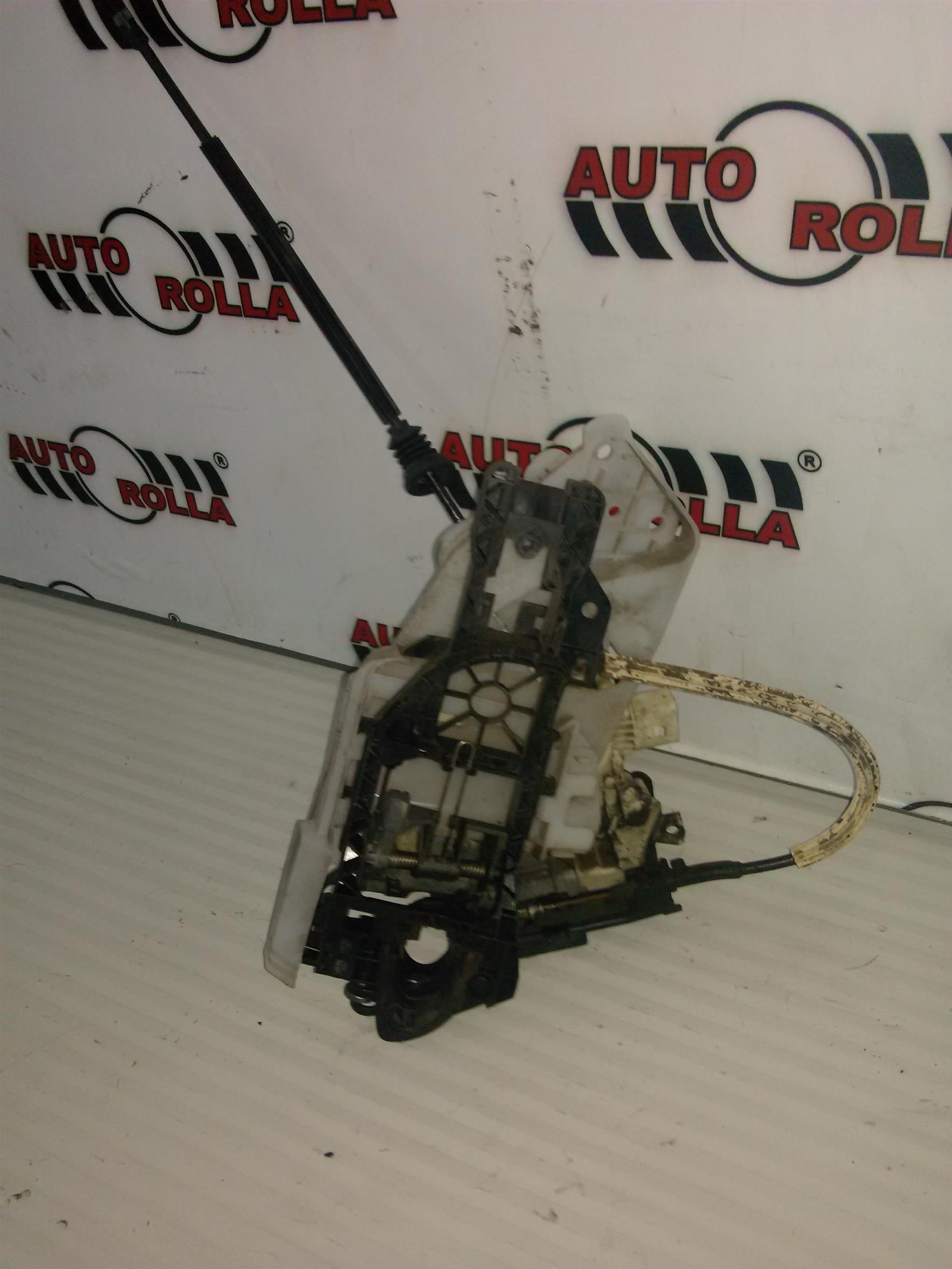 Cremaliera dreapta spate Volkswagen Passat B7 an 2011