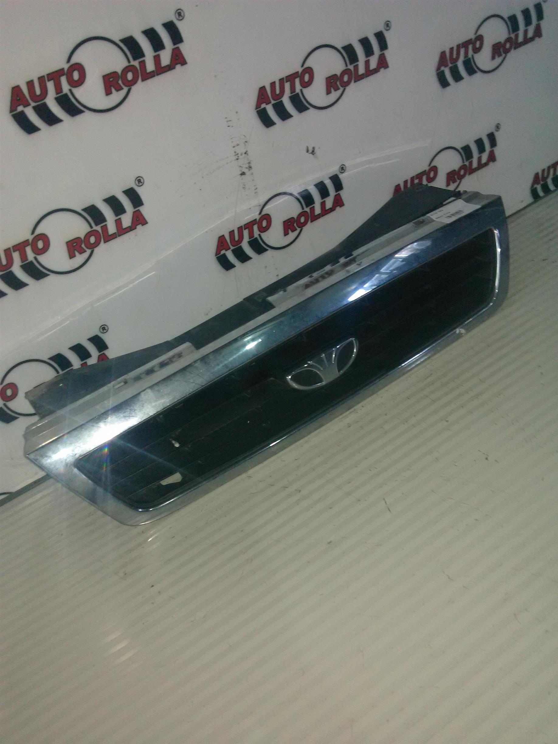 Grila fata Daewoo Cielo