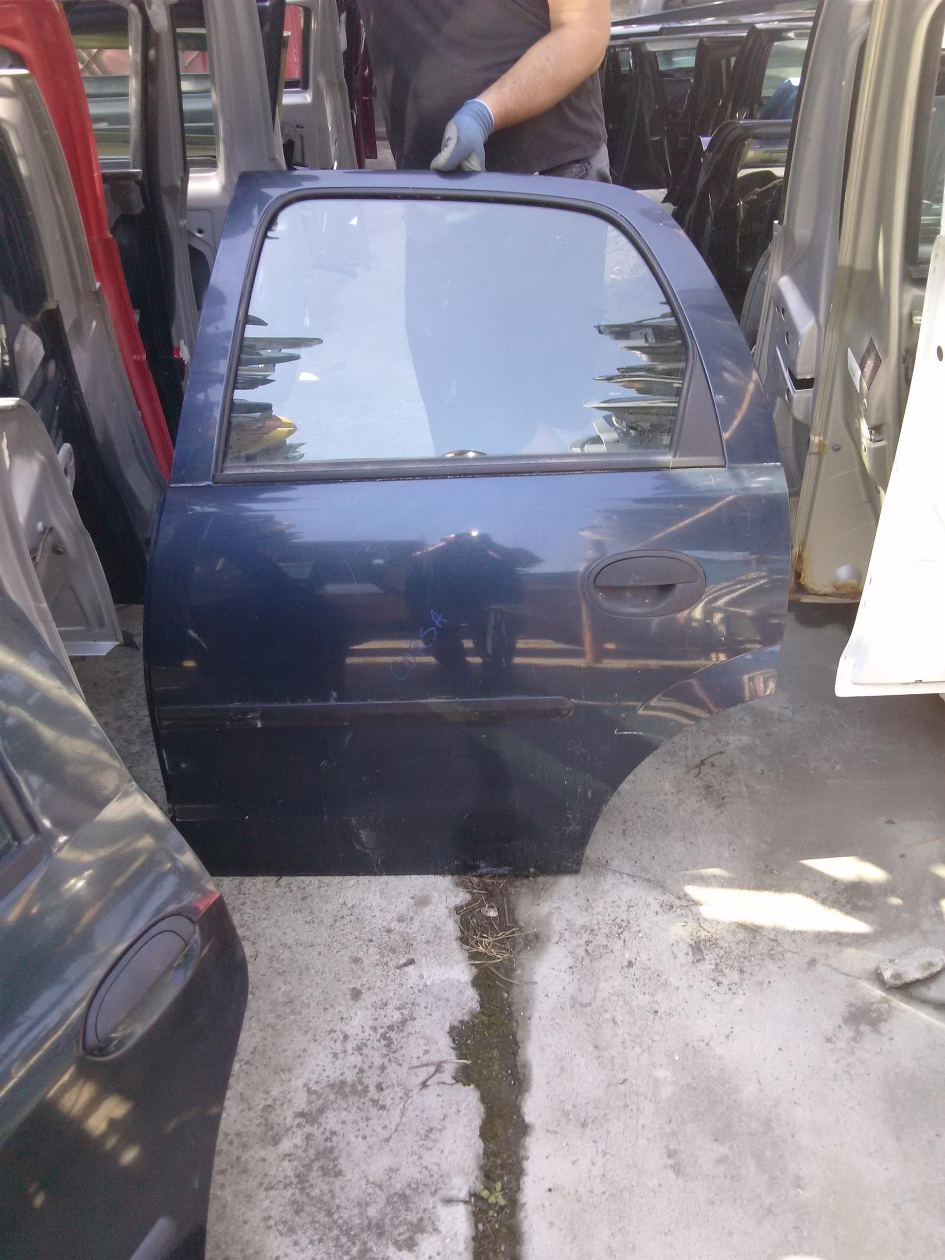 Usa stanga spate completa Opel Corsa C