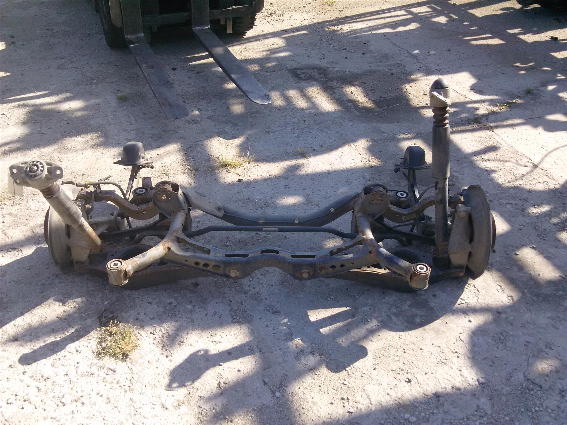 Punte spate Volkswagen Passat B6 2.0TDI, an 2006