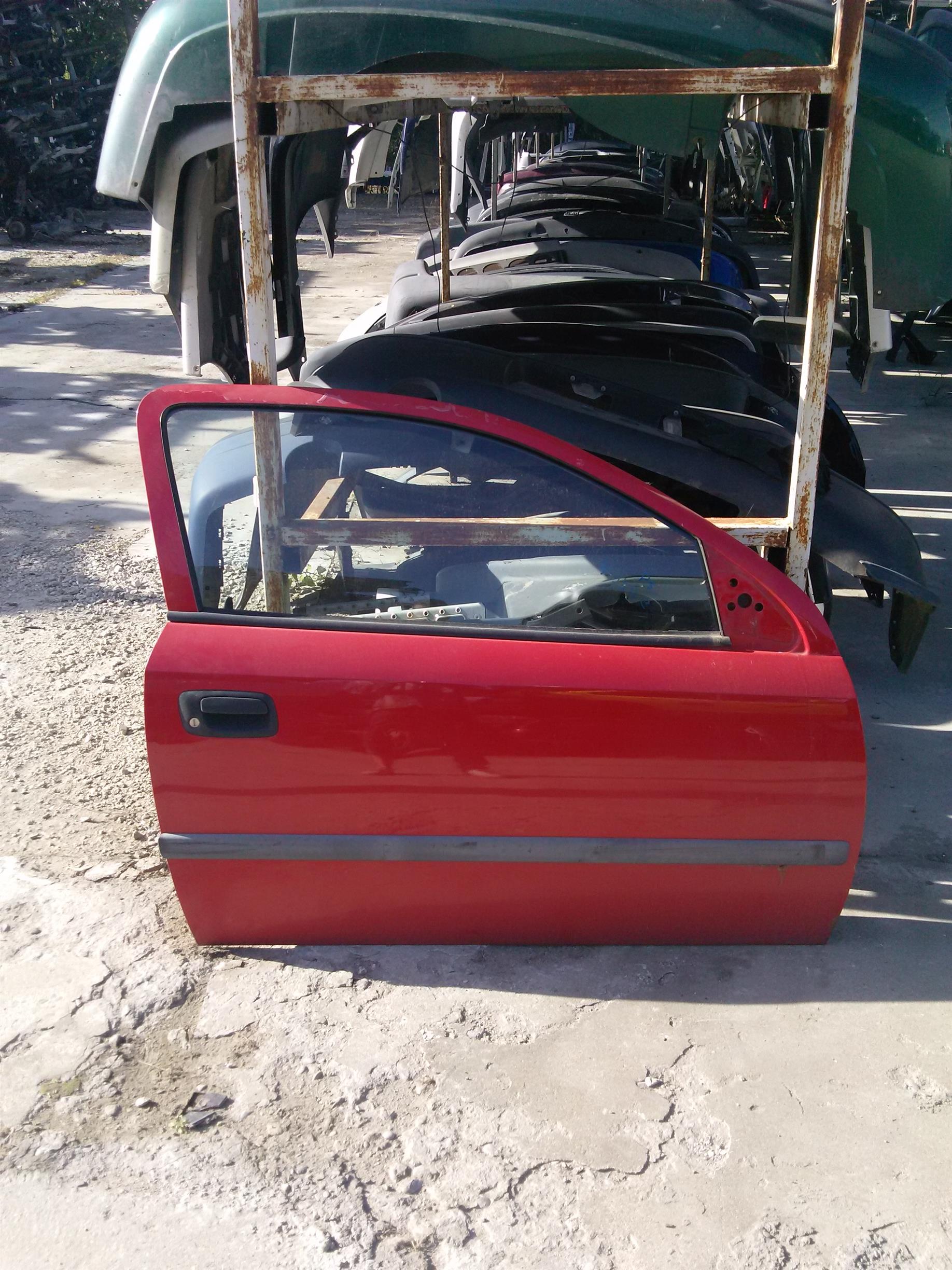 Usa dreapta fata Opel Astra G 1.6S 16V, an 2001