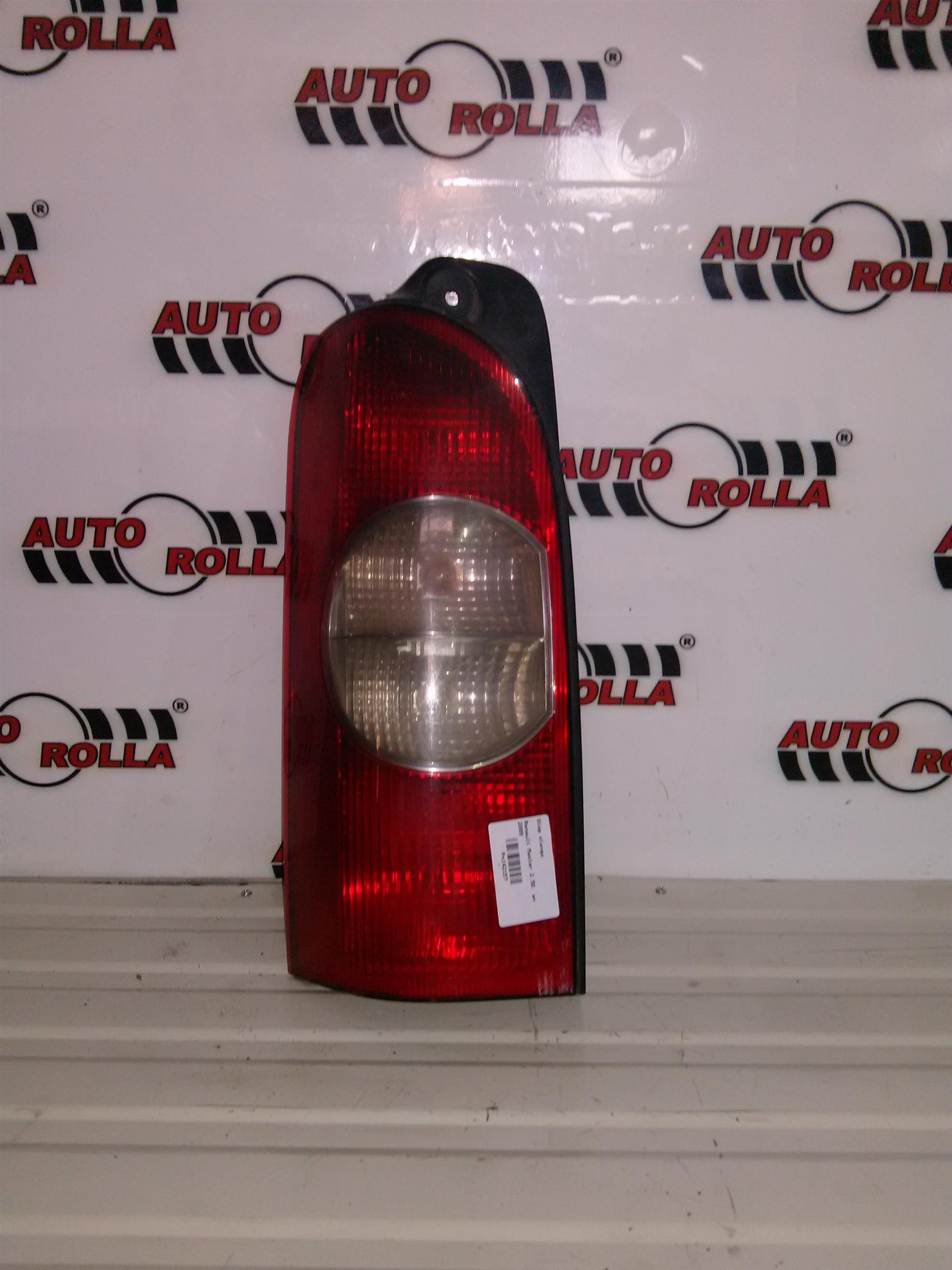 Stop stanga Renault Master 2.5D, an 2009
