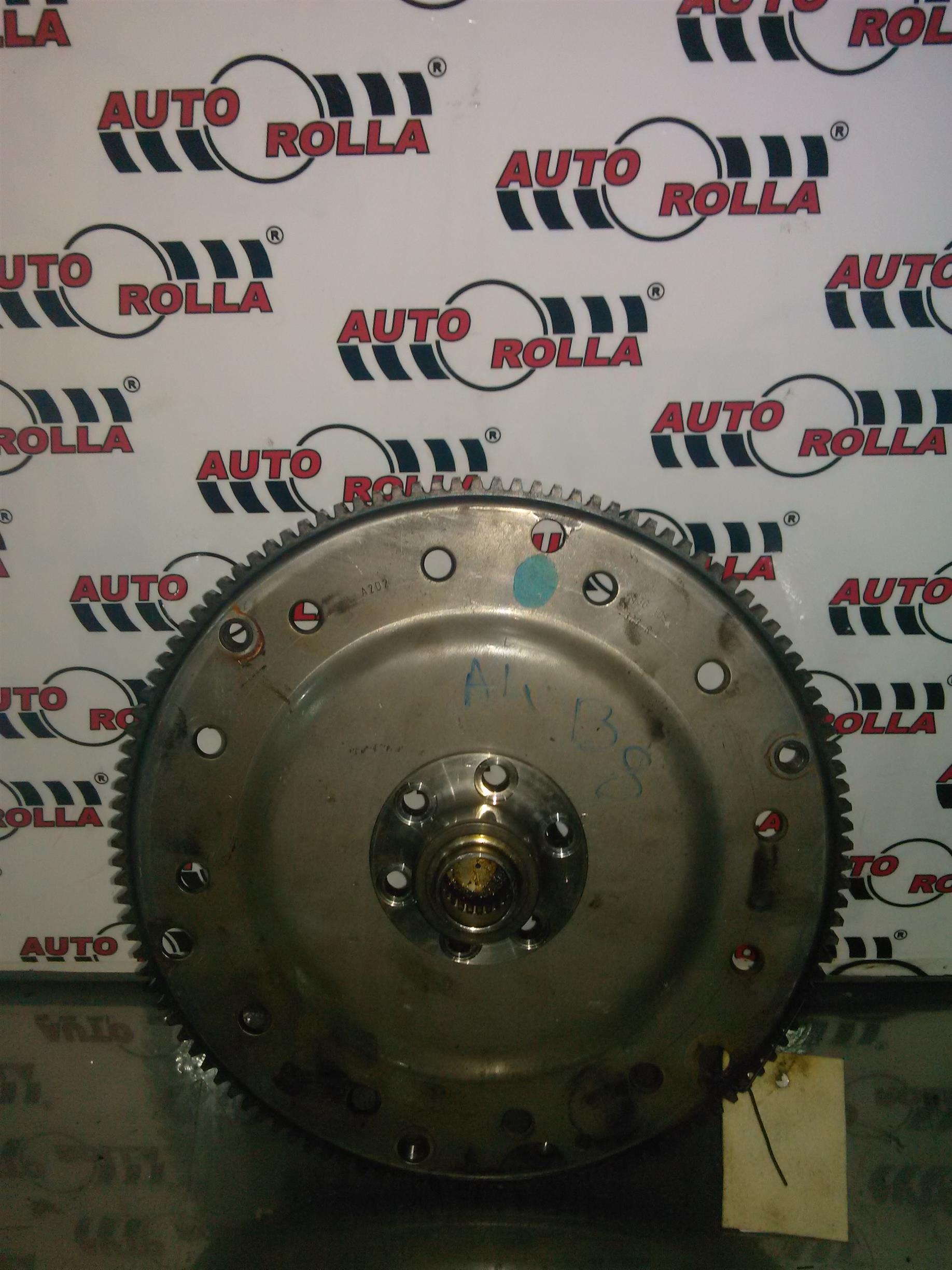 Coroana volanta Audi A4 B8, 2.0TDI, an 2010, CAGA