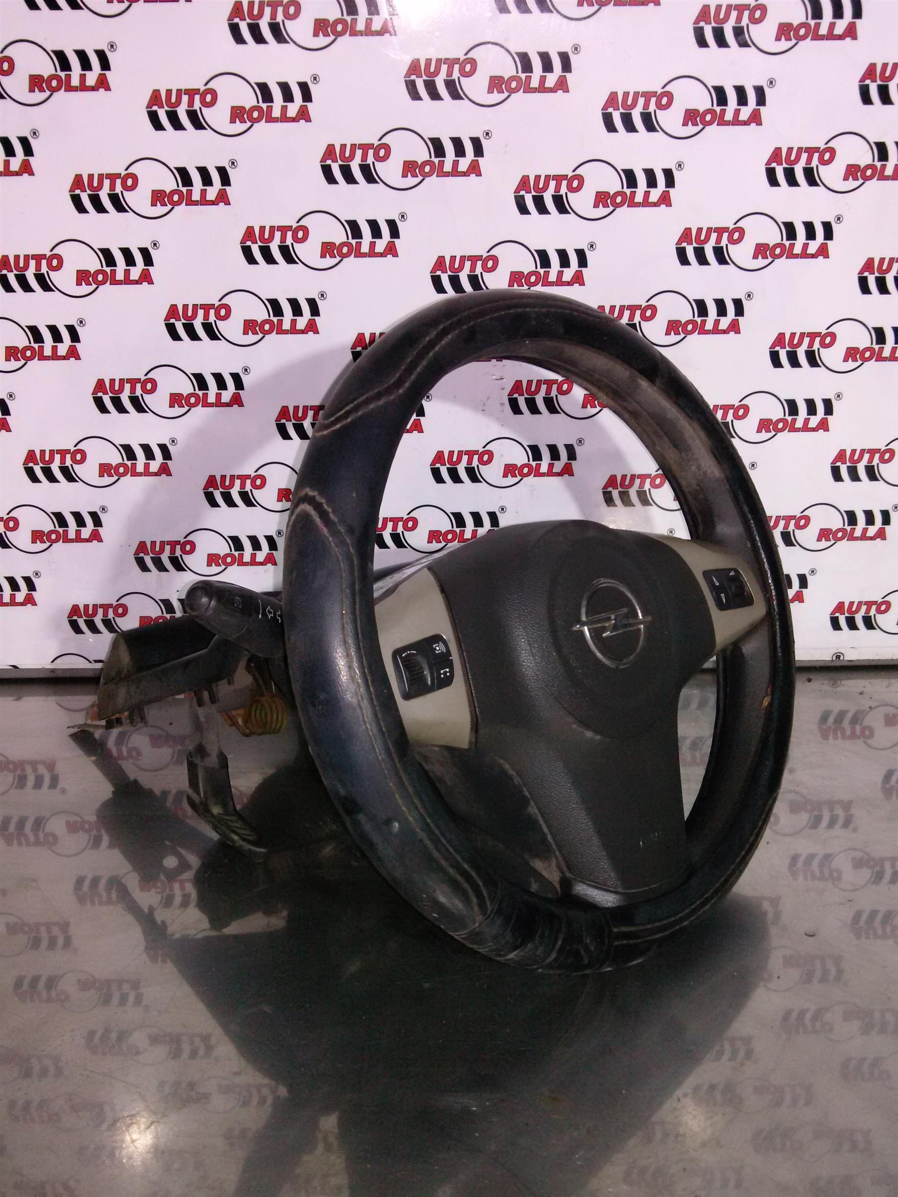 Bloc lumini + stergatoare Opel Corsa 1.3D, an 2008
