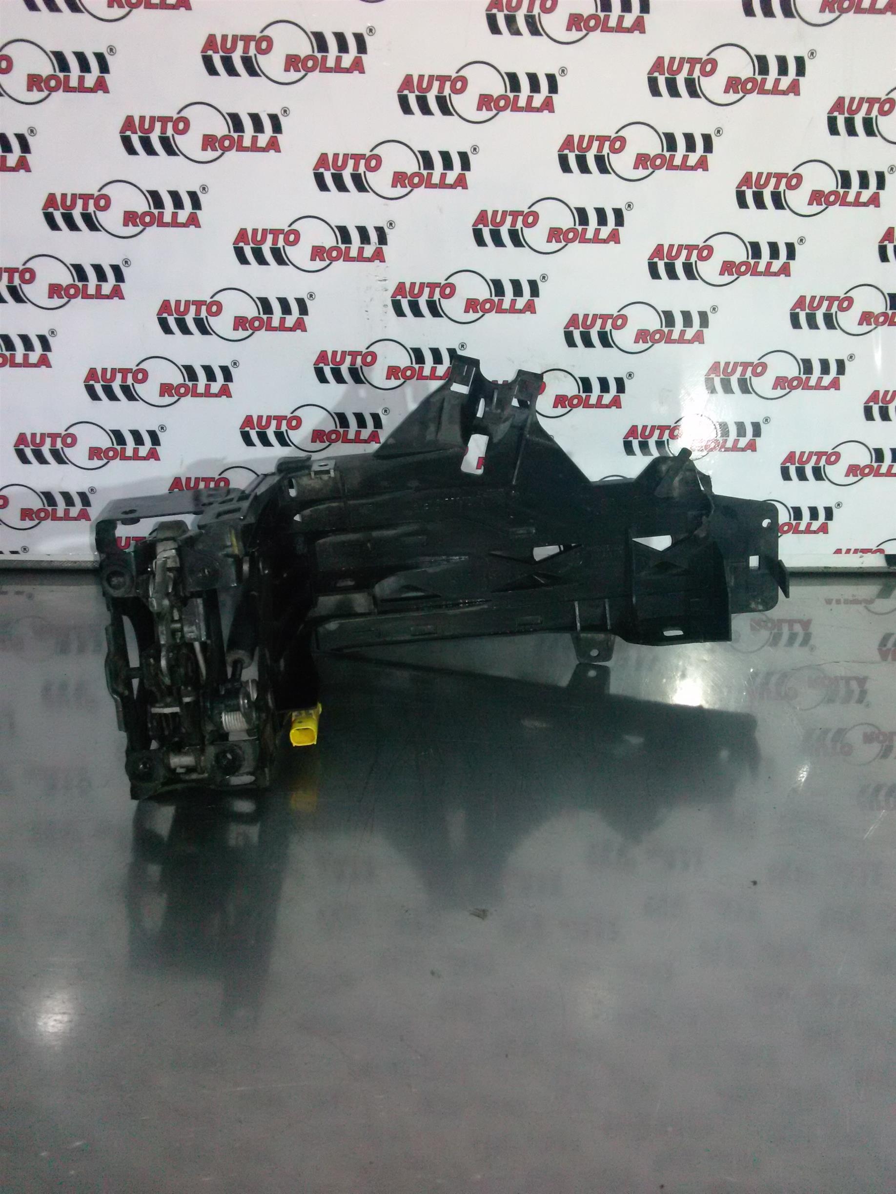 Incuietoare capota BMW F10, 2.0 d, euro 5, an 2011