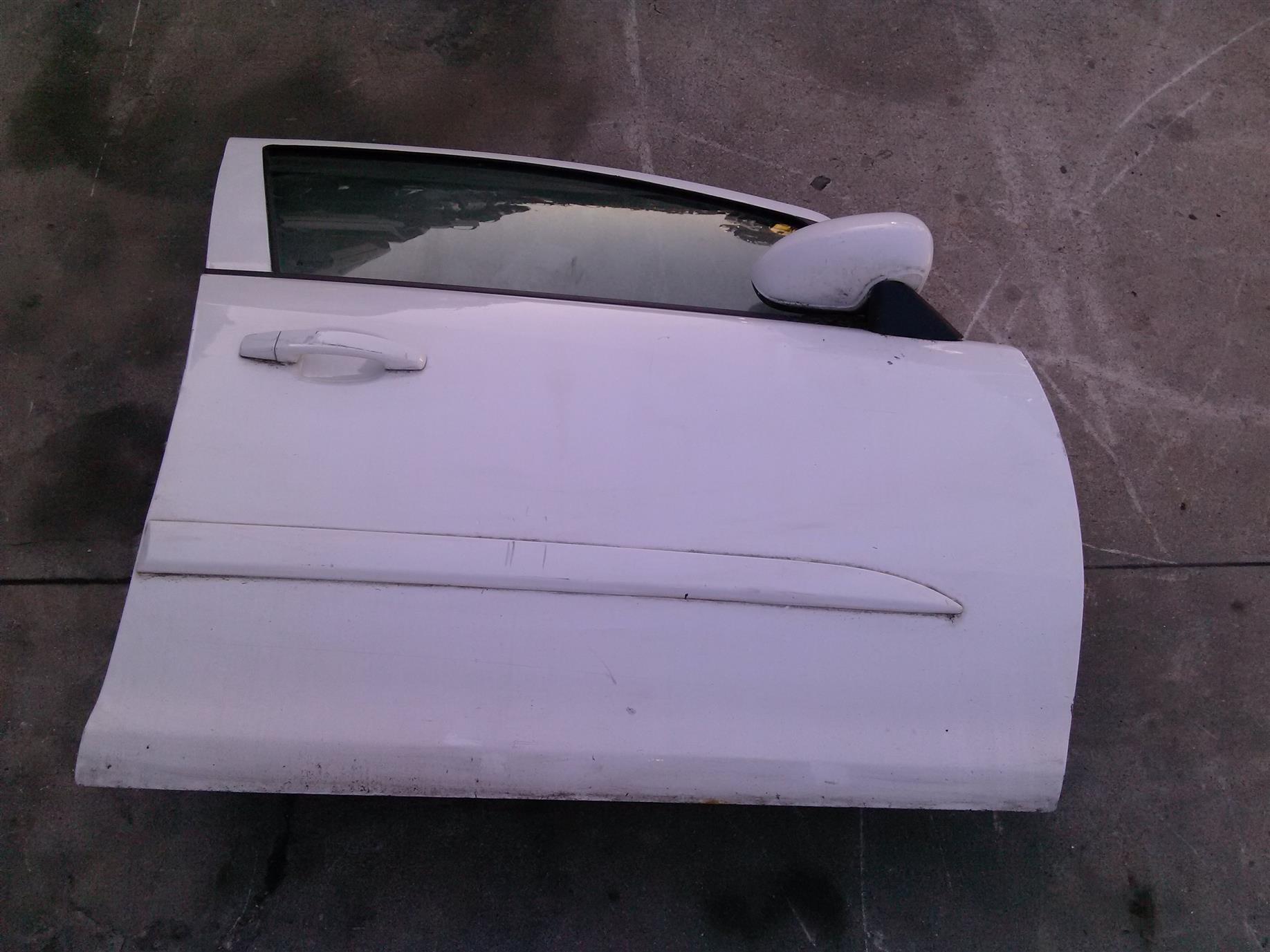 Usa dreapta fata completa Opel Corsa D 1.2S, an 2007