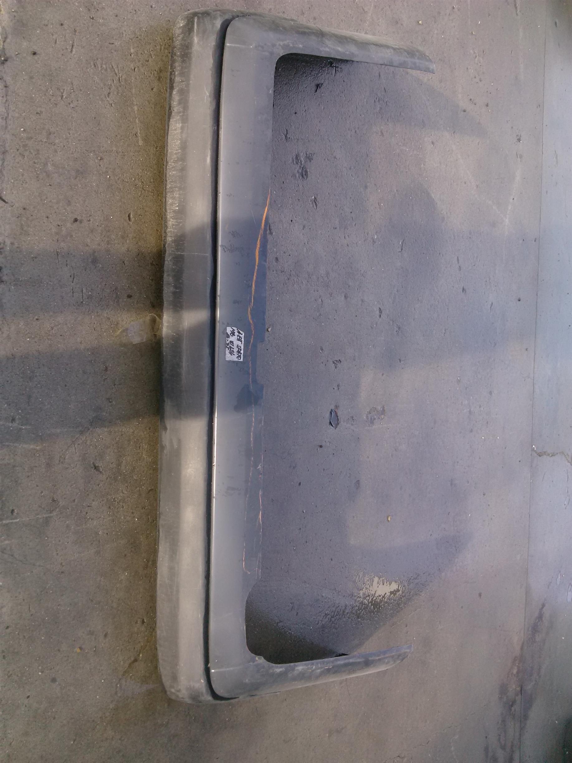 Bara spate Mercedes Benz E W124