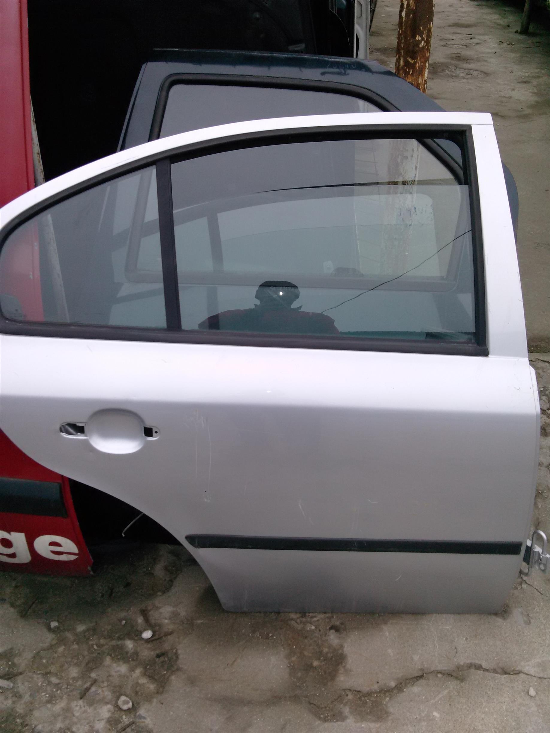 Usa dreapta spate Skoda Octavia 1 an 2003