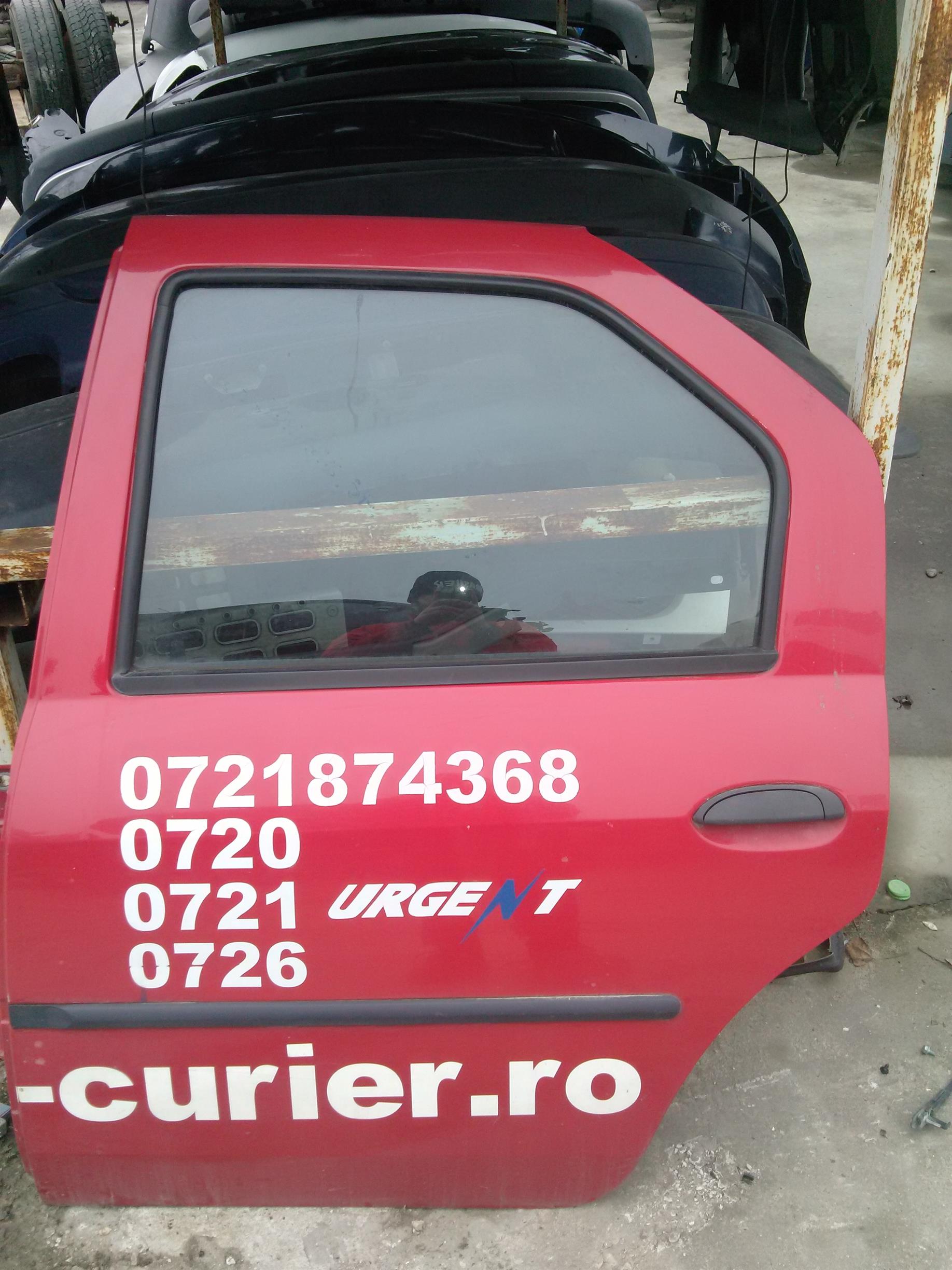 Usa stanga spate completa Dacia logan 1.4mpi ,an 2007