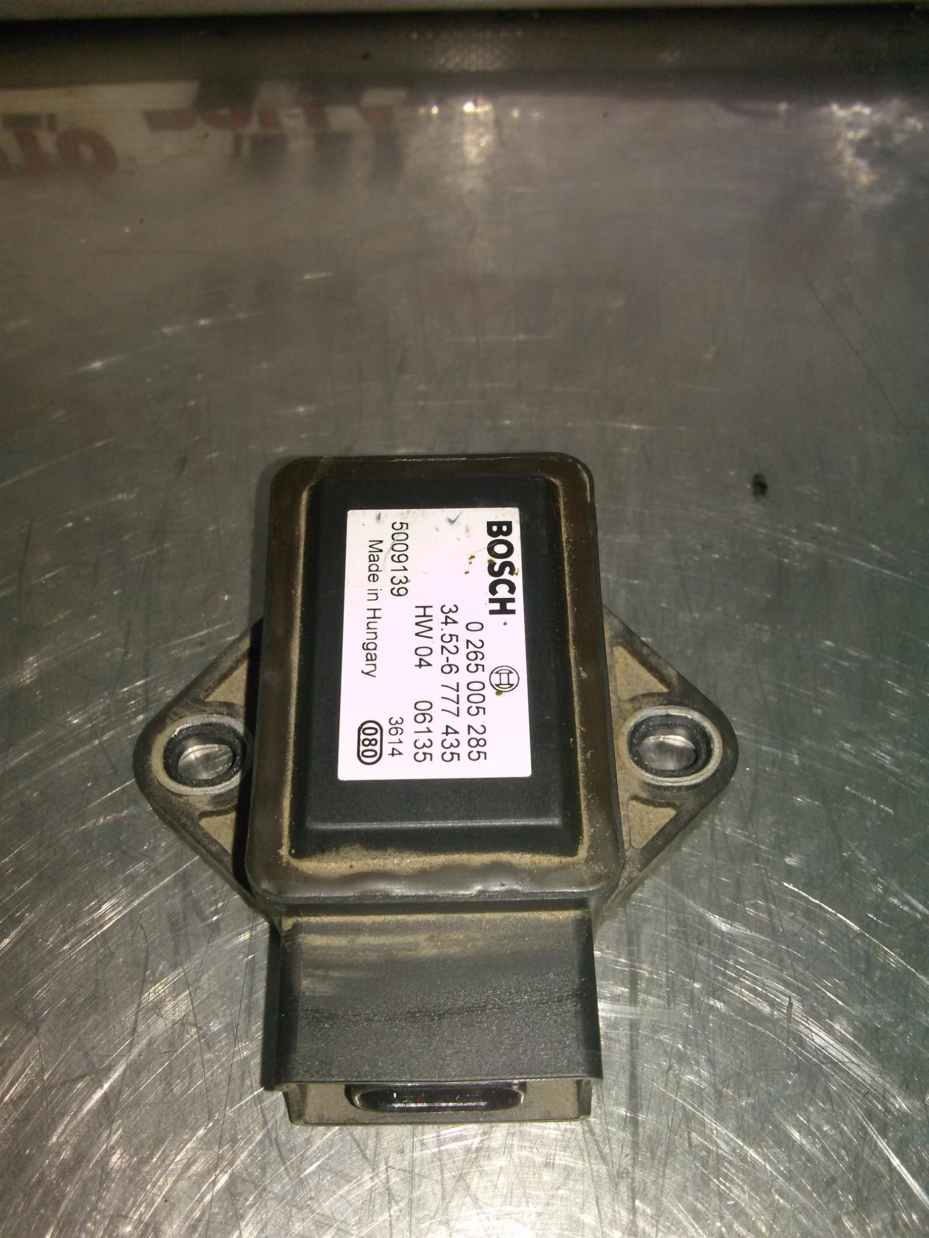 Modul senzor acceleratie BMW x3 E83,an 2009