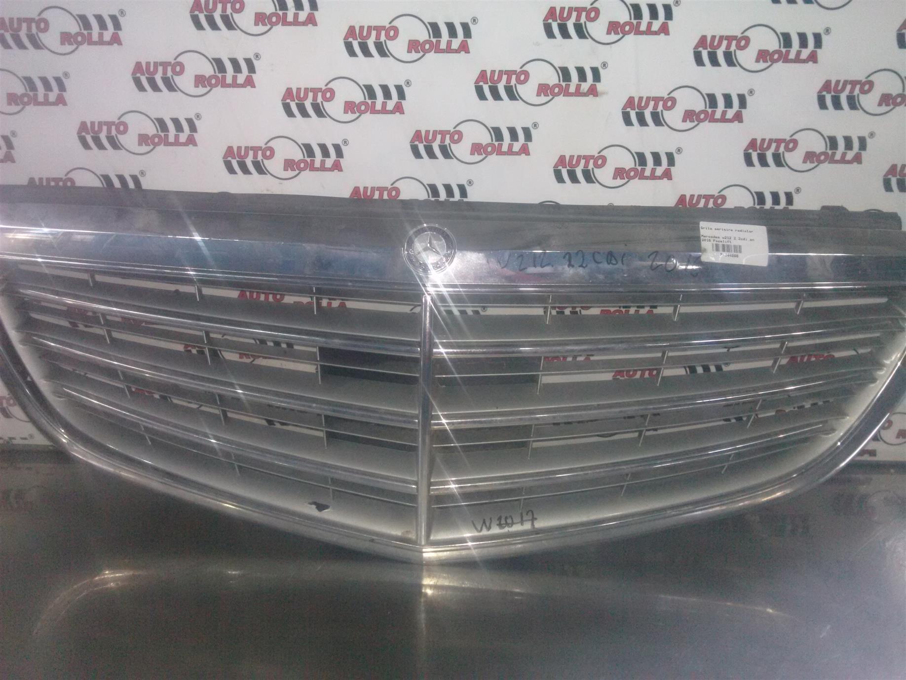 Grila aerisire radiator Mercedes w212 2.2cdi,an 2016 Facelift