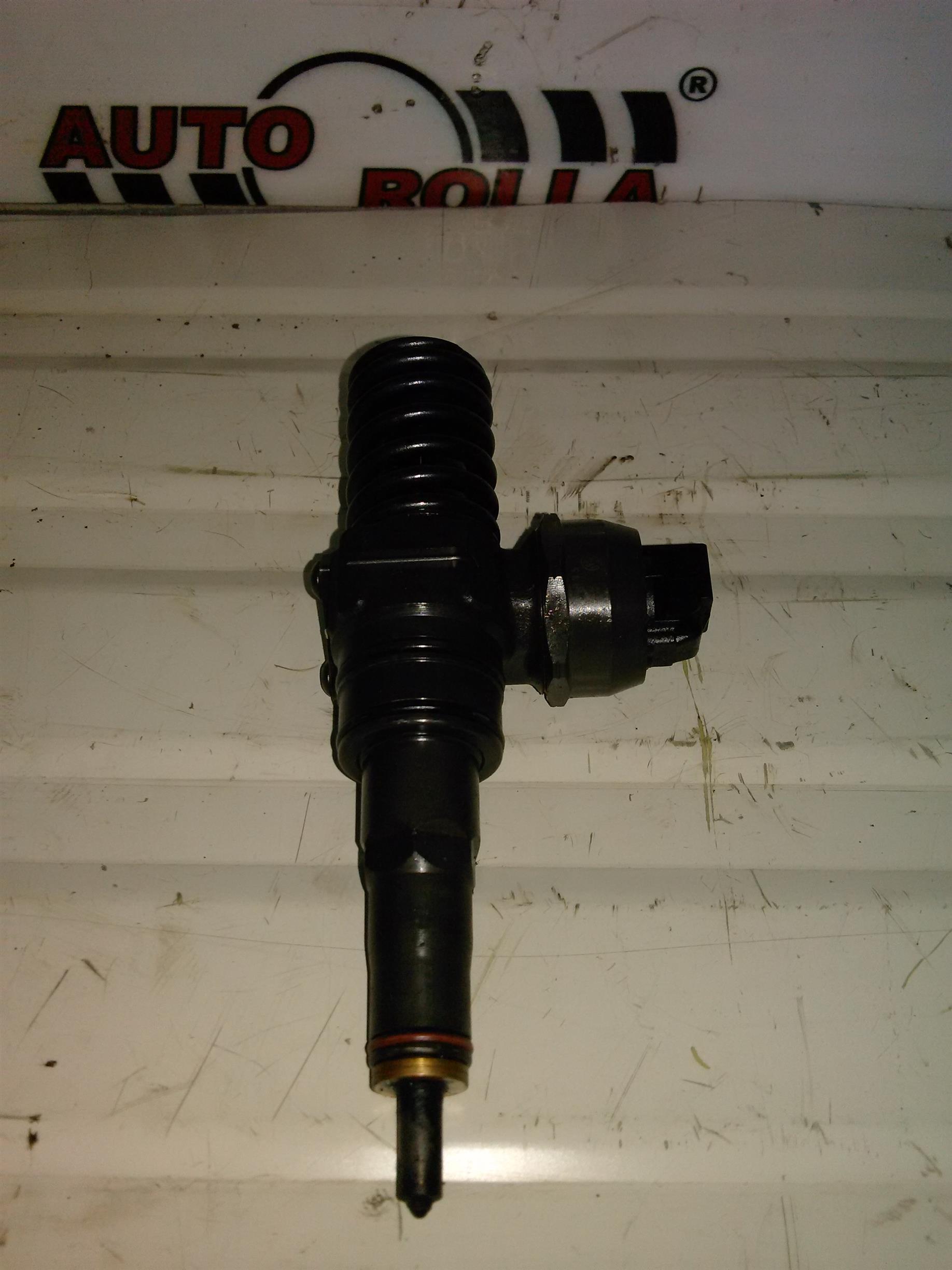 Injector Volkswagen Passat b5 1.9 tdi an 2004
