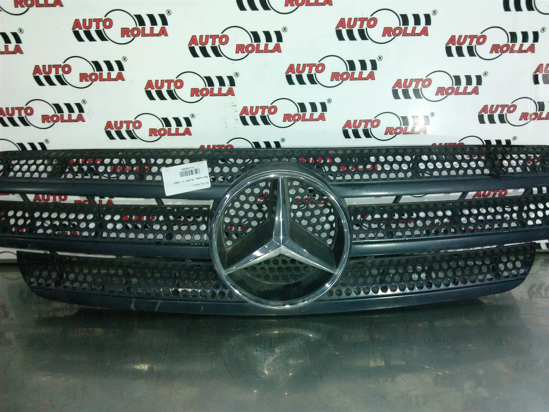 Grila bara Mercedes ML270 an 2003