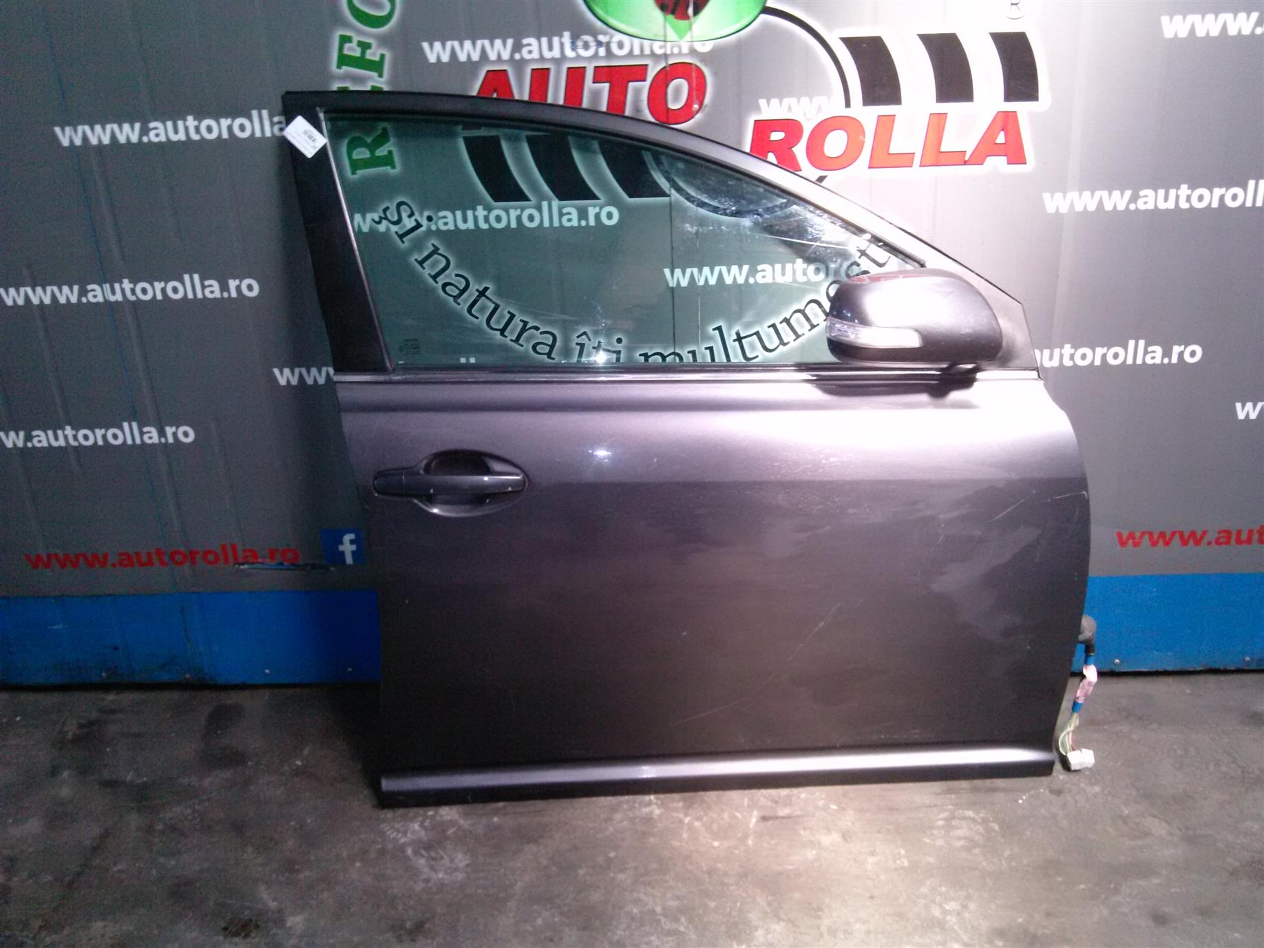 Usa dreapta fata completa Toyota Avensis 2.0d an 2006