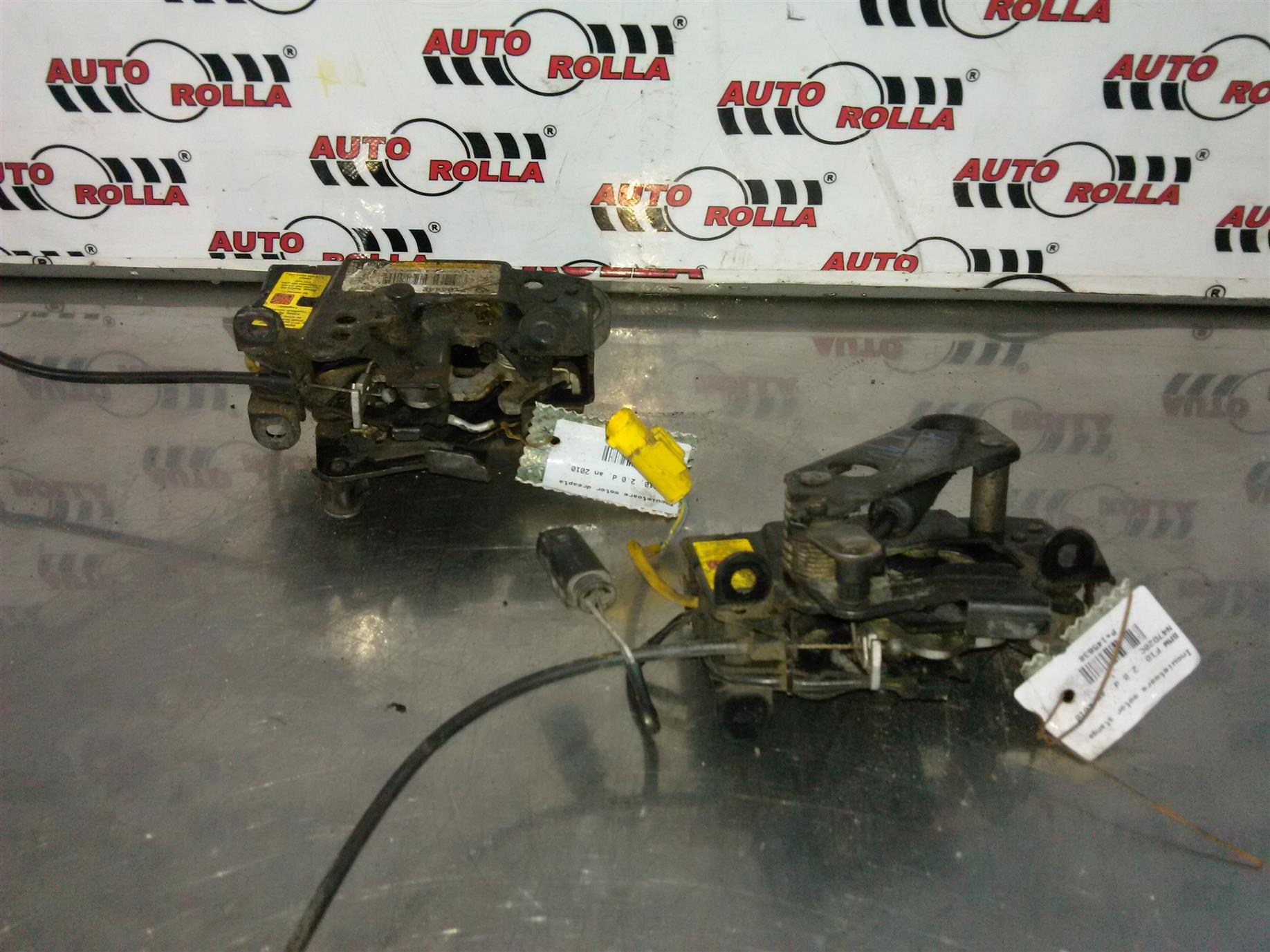 Incuietoare motor dreapta BMW F10, 2.0 d, an 2010, N47D20C