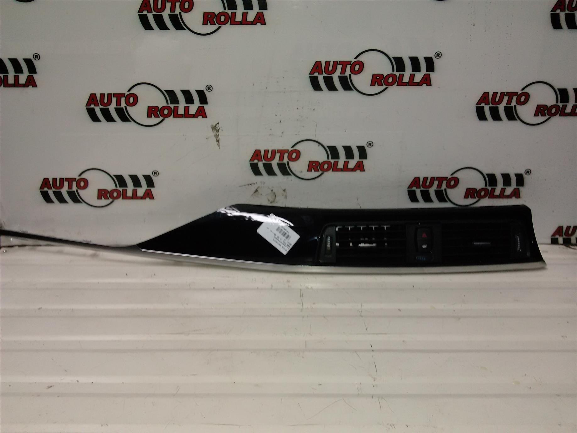 Grila aerisire mijloc+ornament BMW F30, 2.0D XDrive, an 2014, M